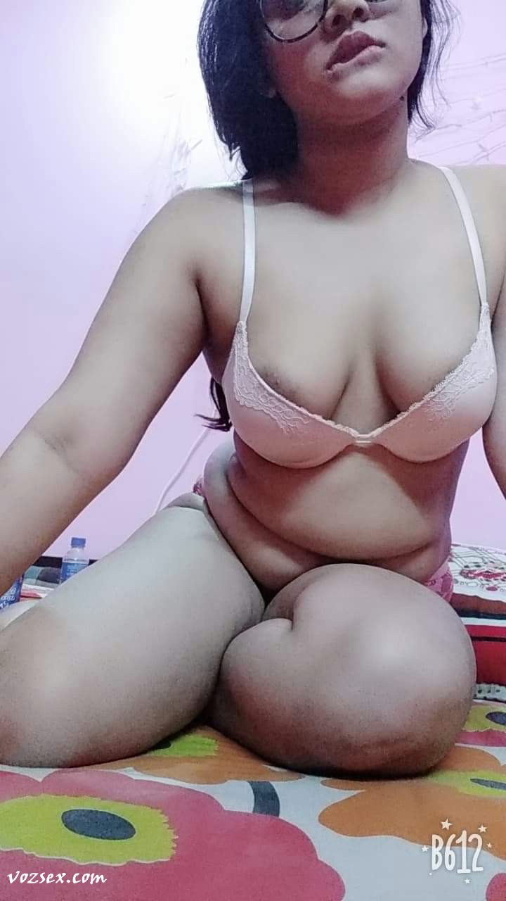 Bangladeshi Girl Srabontee Daffodil University Student Nude