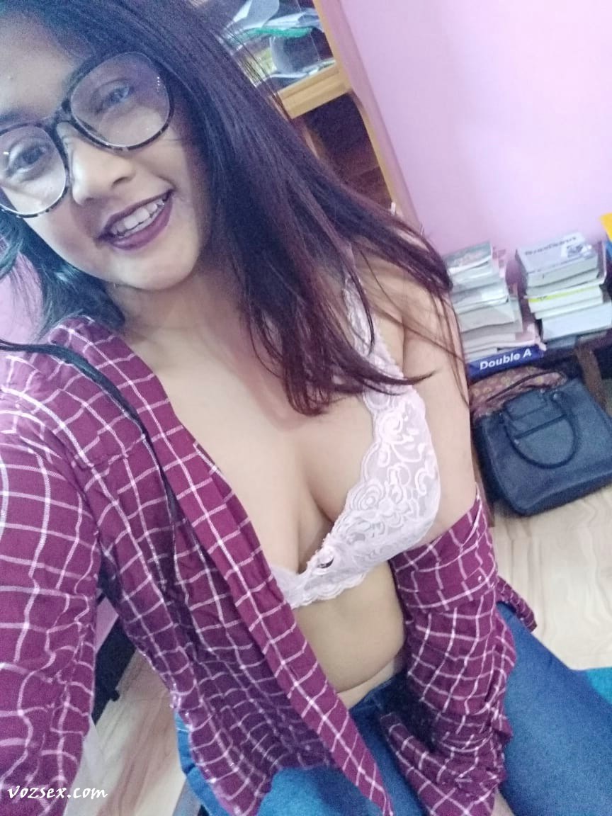 Bangladeshi Girl Srabontee Daffodil University Student Nude