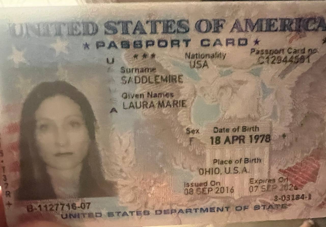 Lara and cuck husband