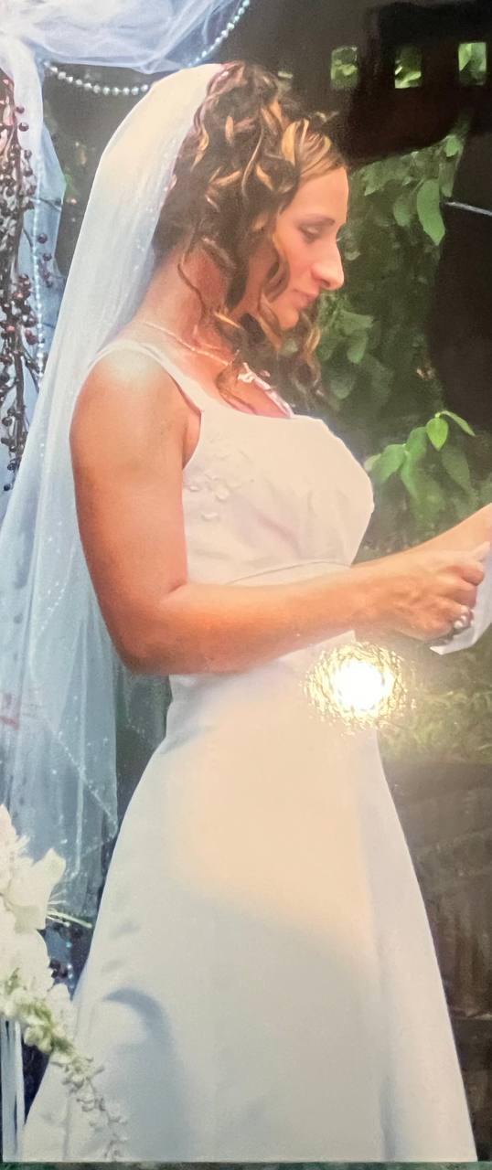 Lara and cuck husband