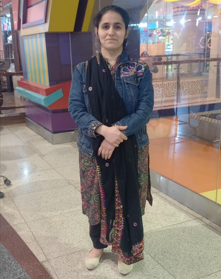 #Pyasiii Pakistani Porn Stars