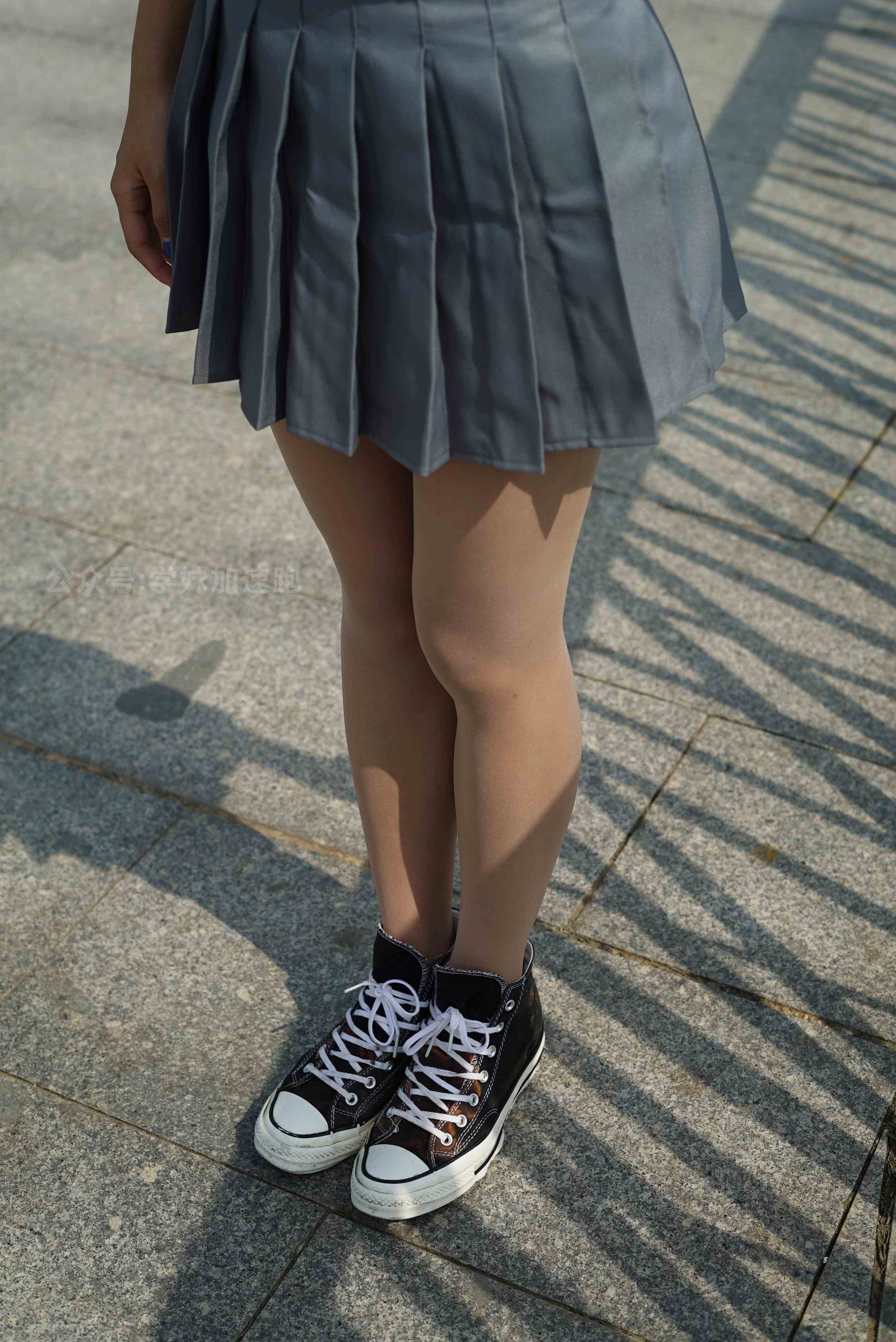 China Beauty Legs and feet 1457