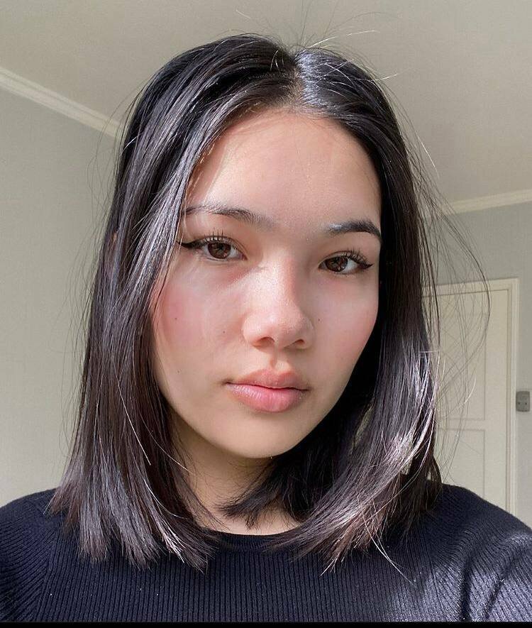 Sexy Shaved Latina Few Pics