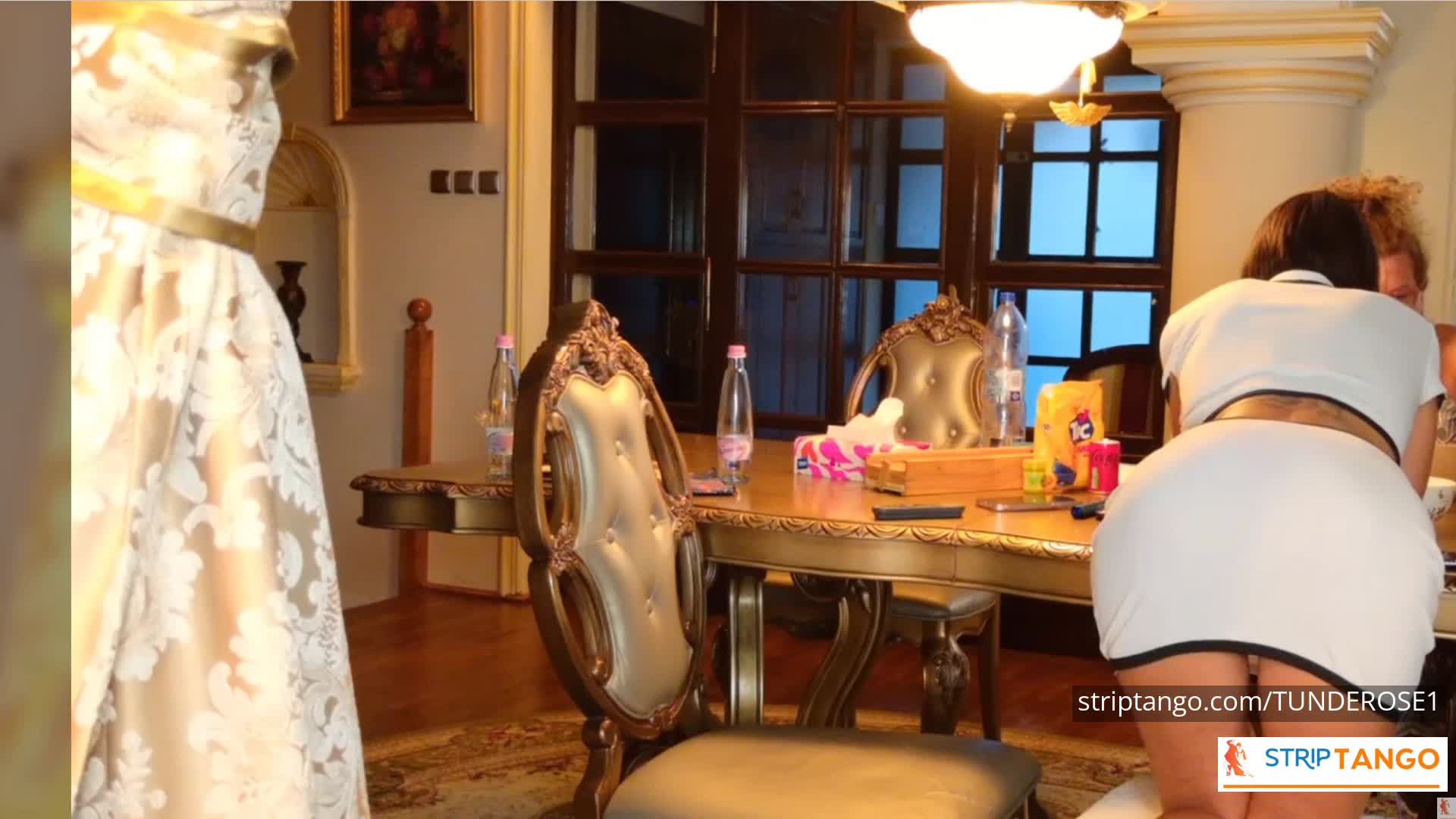 StripTango Girls Foot Fetish – Bare Soles, Toes Sucked & Pus