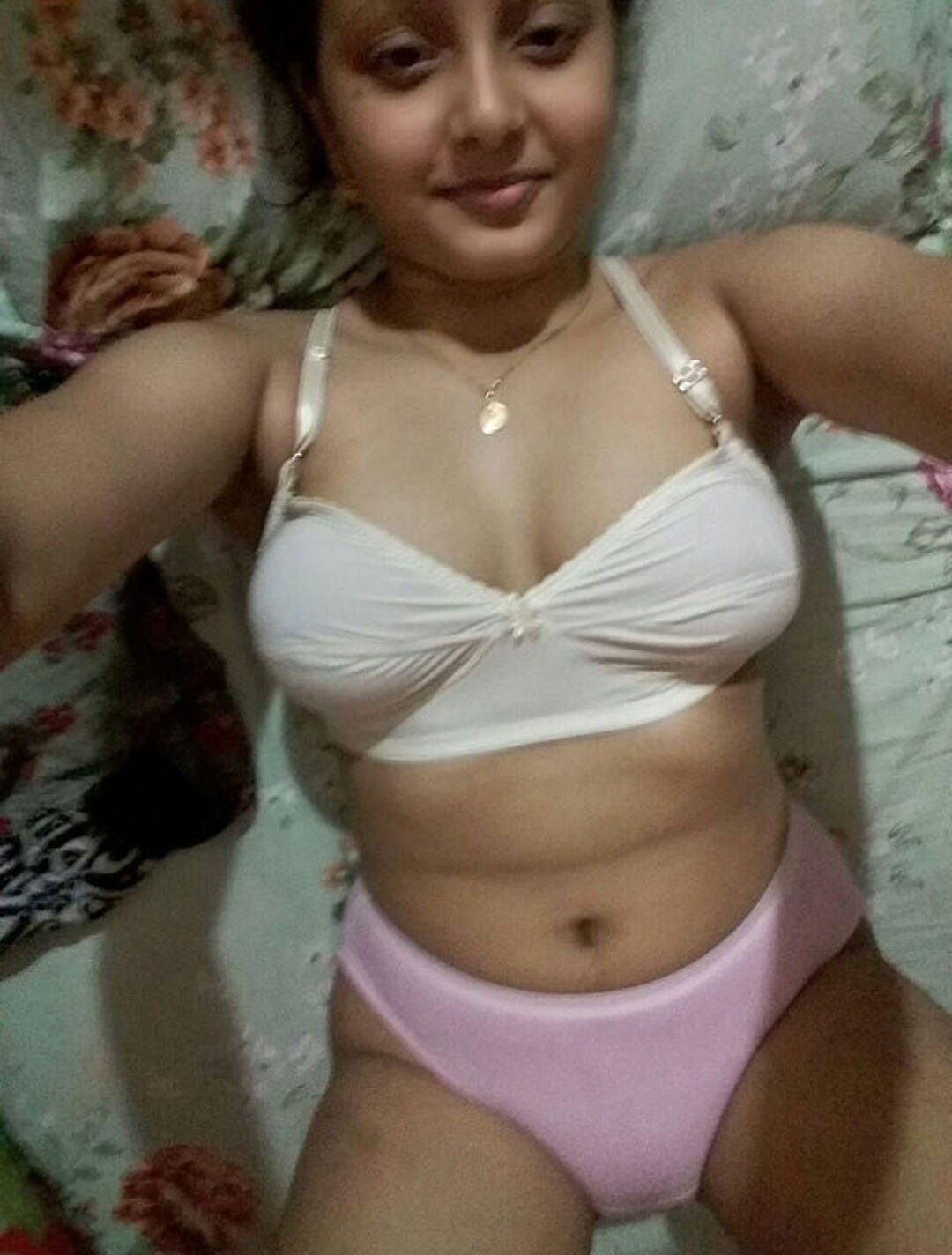 Bengali Nude Big Boob Boudi Full Photo album