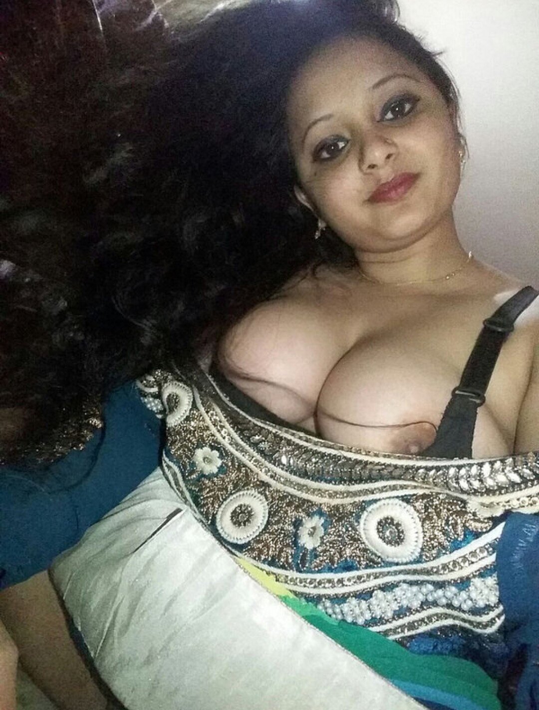 Bengali Nude Big Boob Boudi Full Photo album