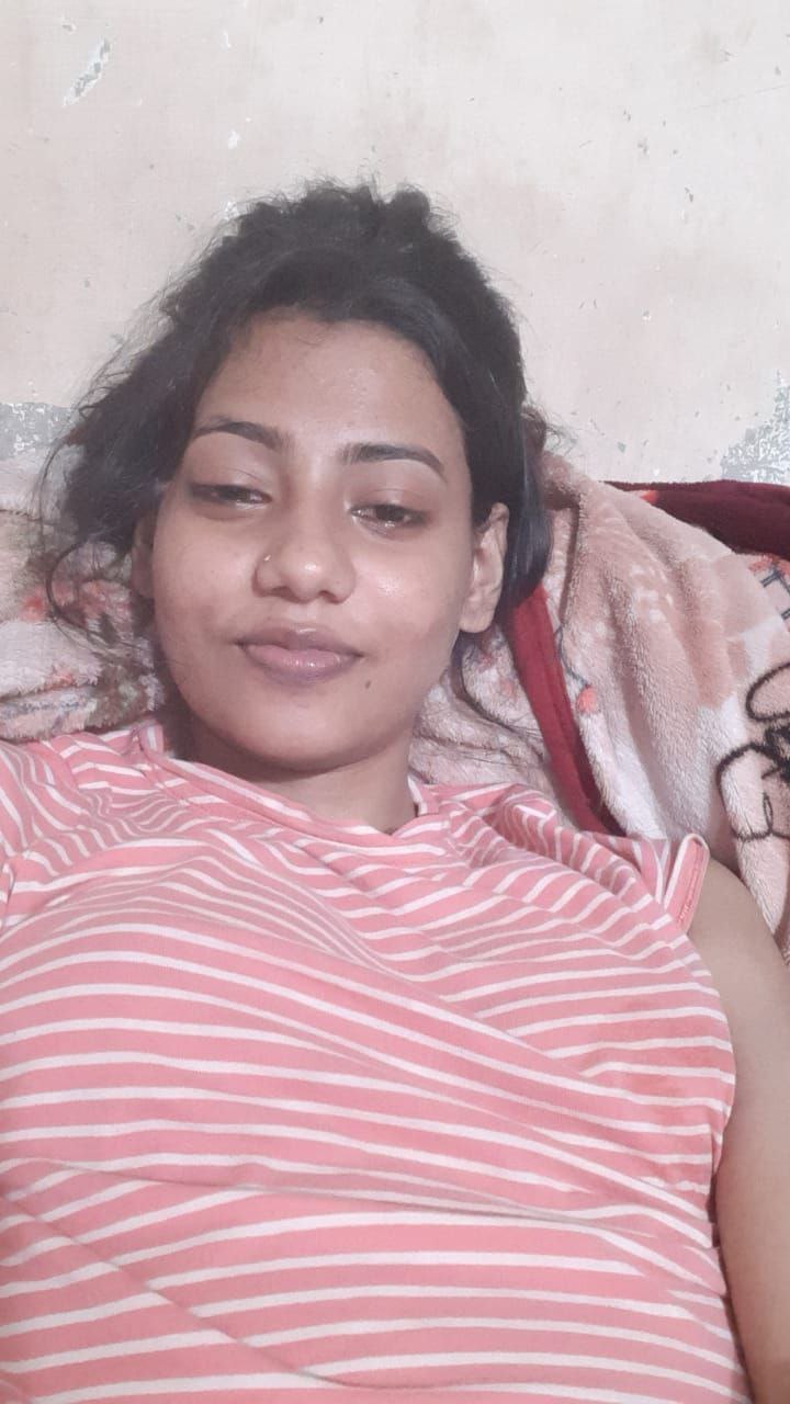Desi teen nude photos