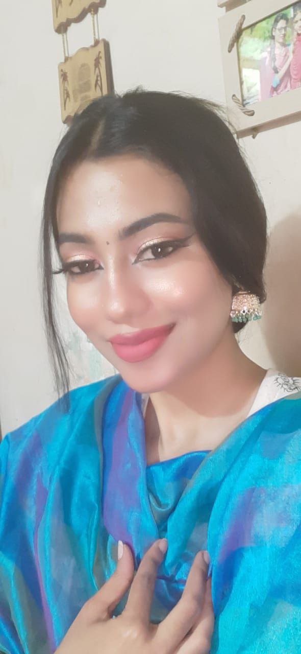 Desi teen nude photos