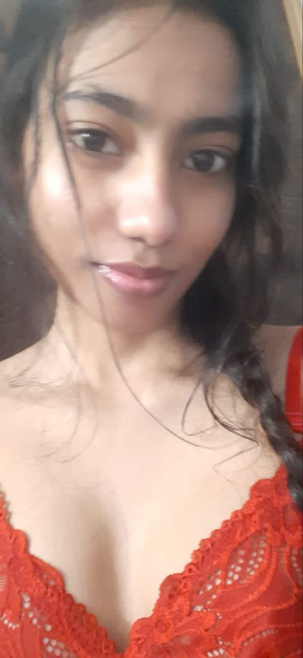 Desi teen nude photos