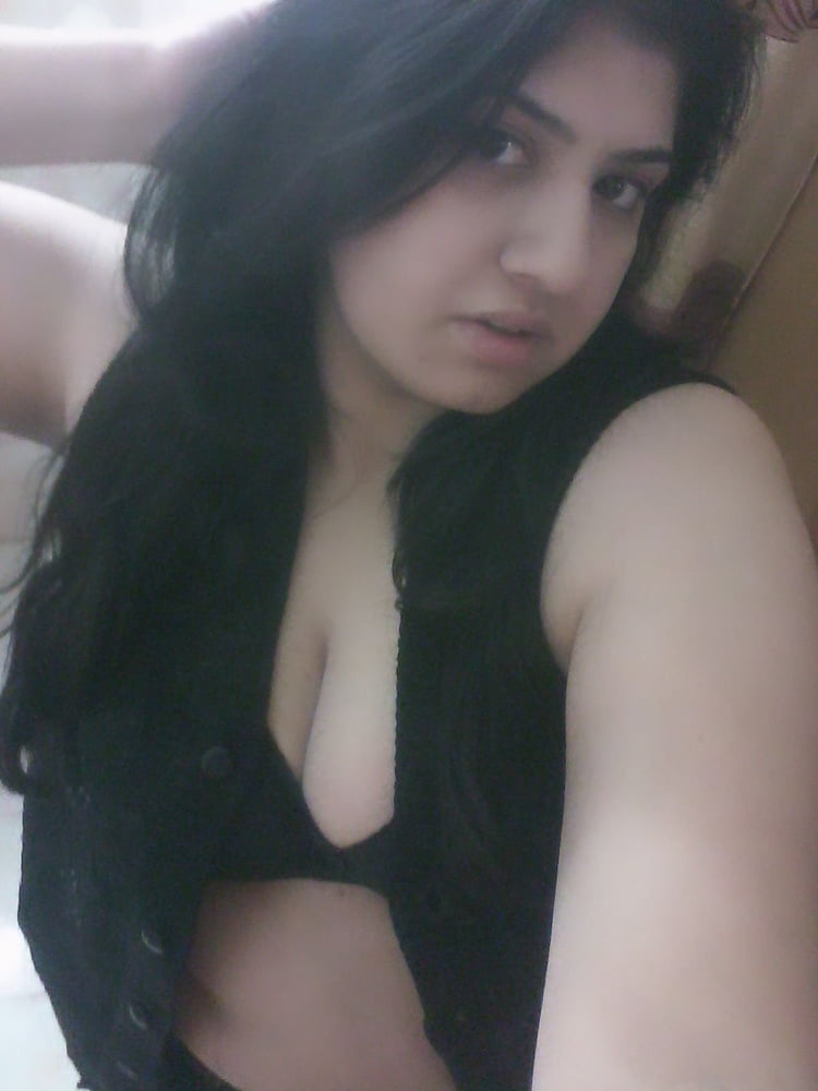 Indian Big Boob Girl Nude Photos Part - 37