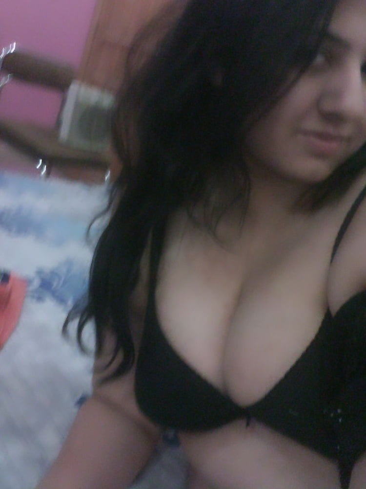 Indian Big Boob Girl Nude Photos Part - 37