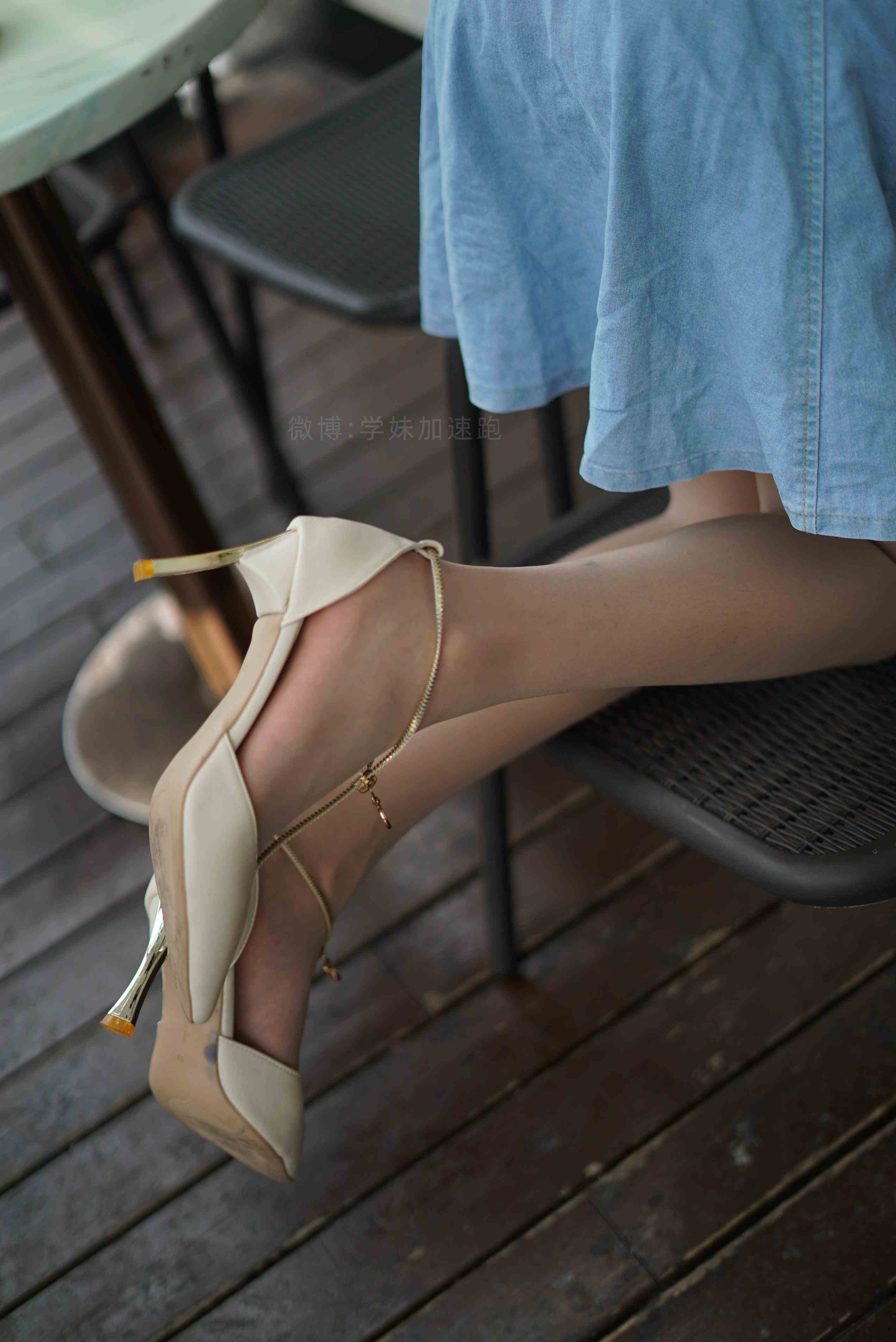 China Beauty Legs and feet 1486