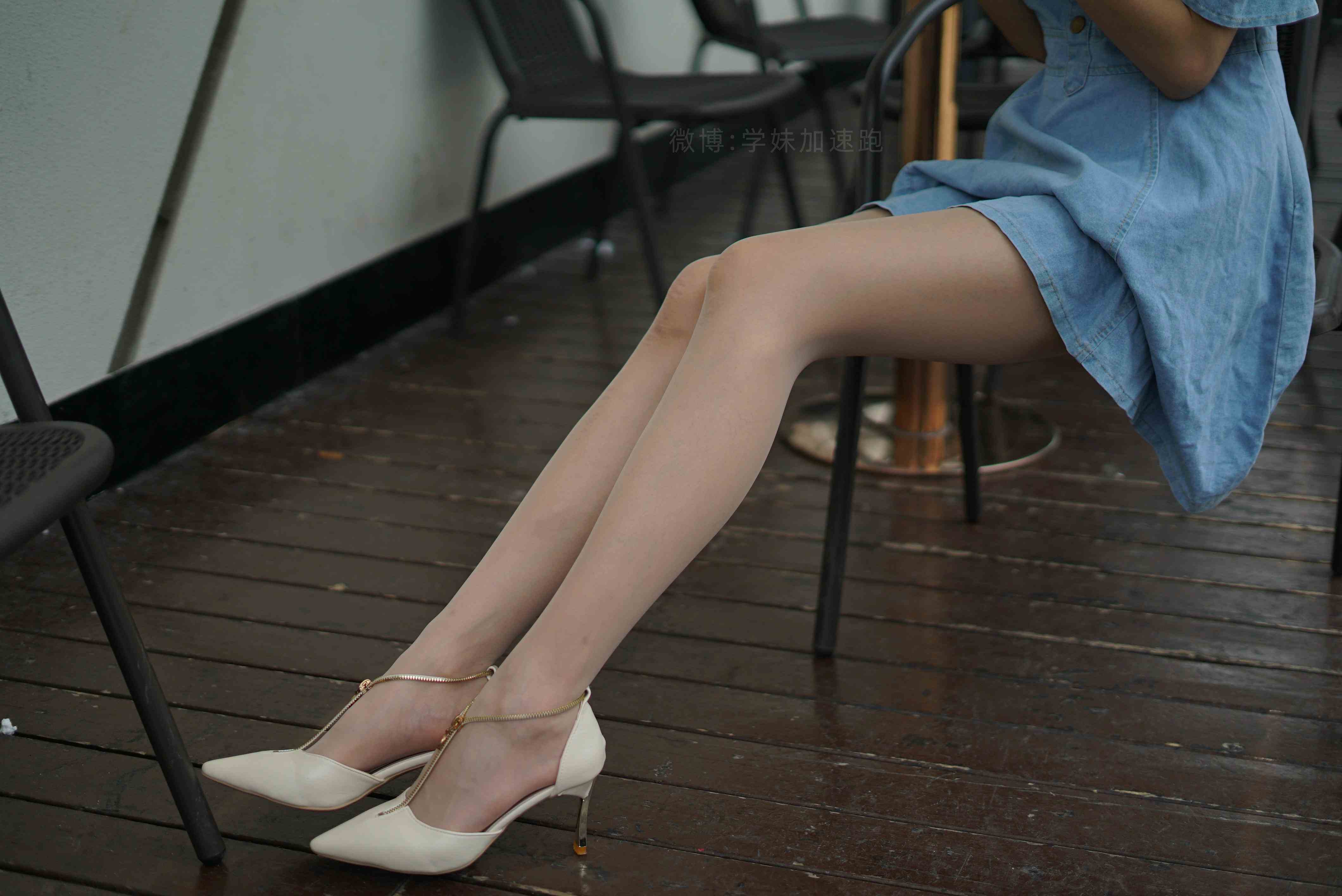 China Beauty Legs and feet 1486