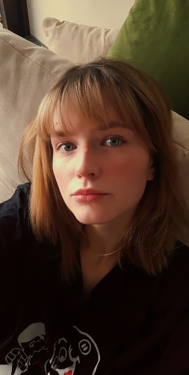 Curvy Ginger webslut