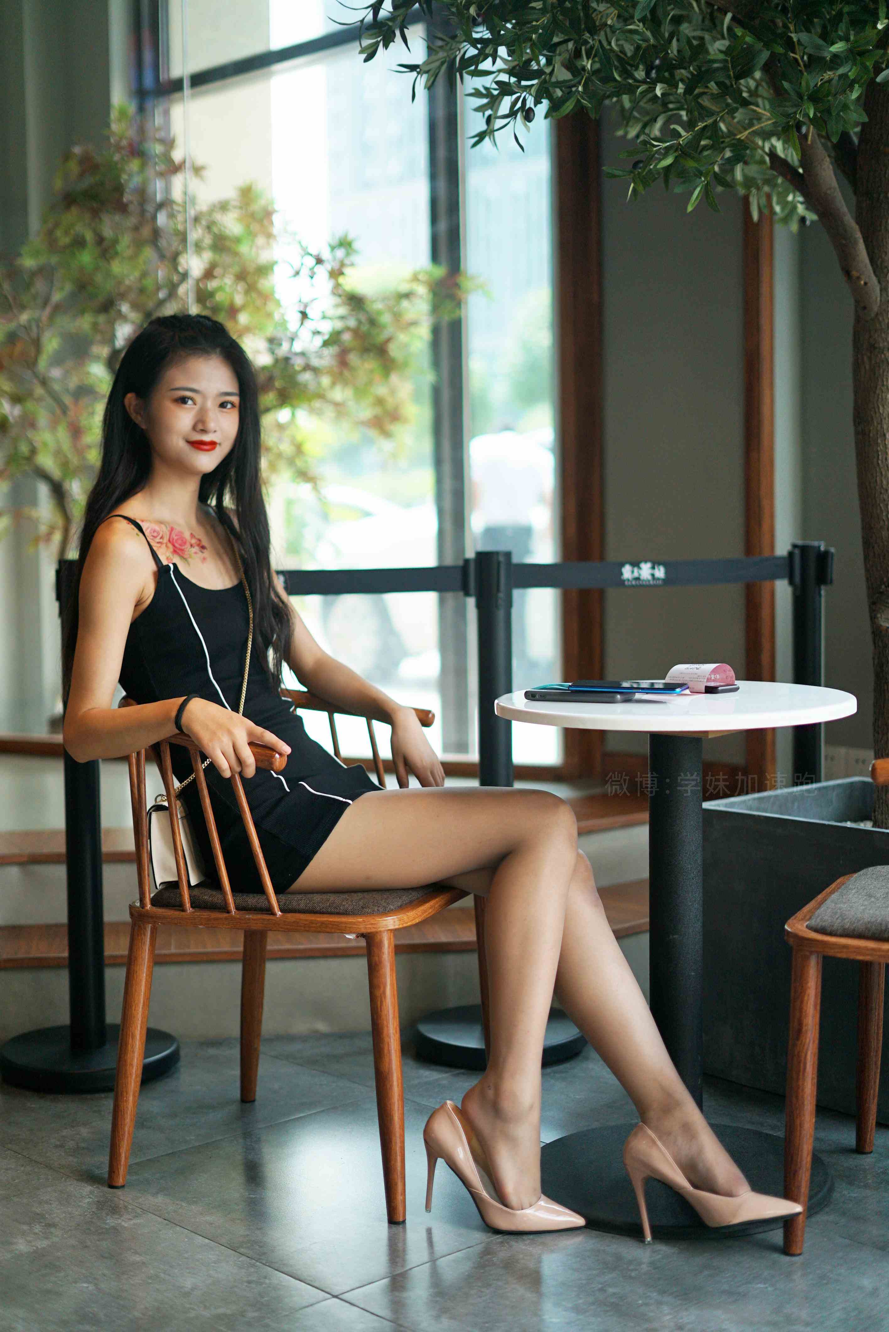 China Beauty Legs and feet 1504