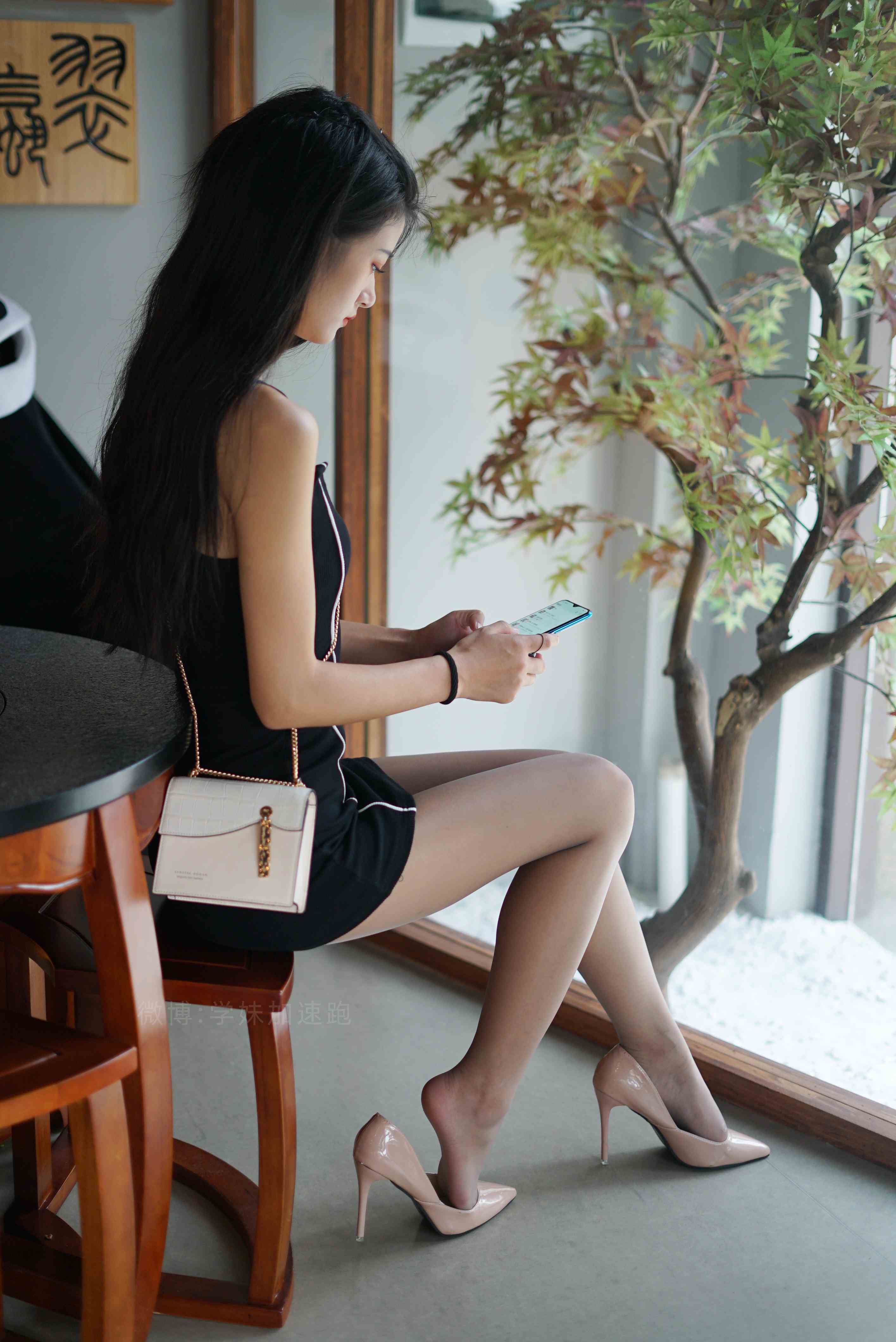 China Beauty Legs and feet 1504