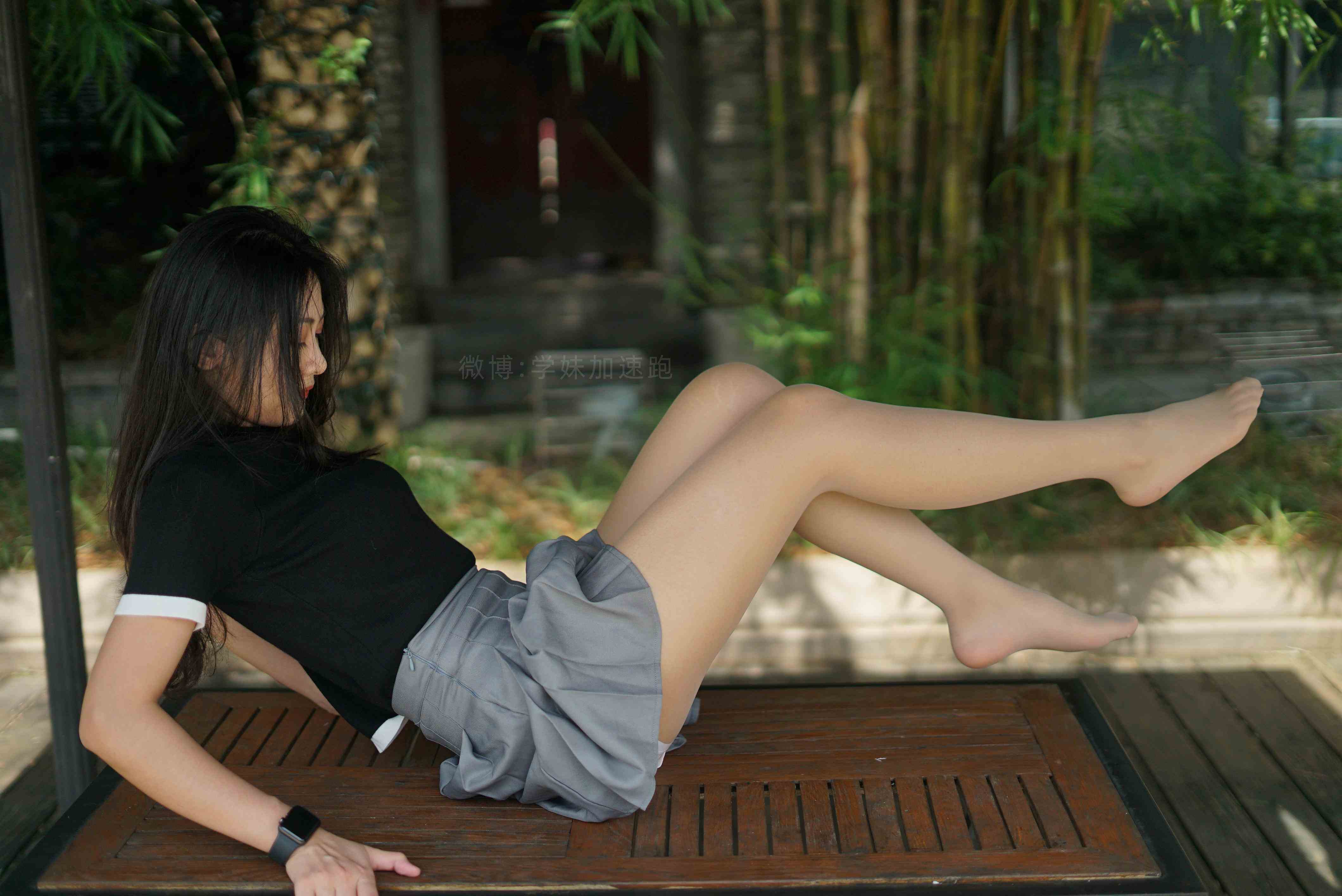 China Beauty Legs and feet 1507