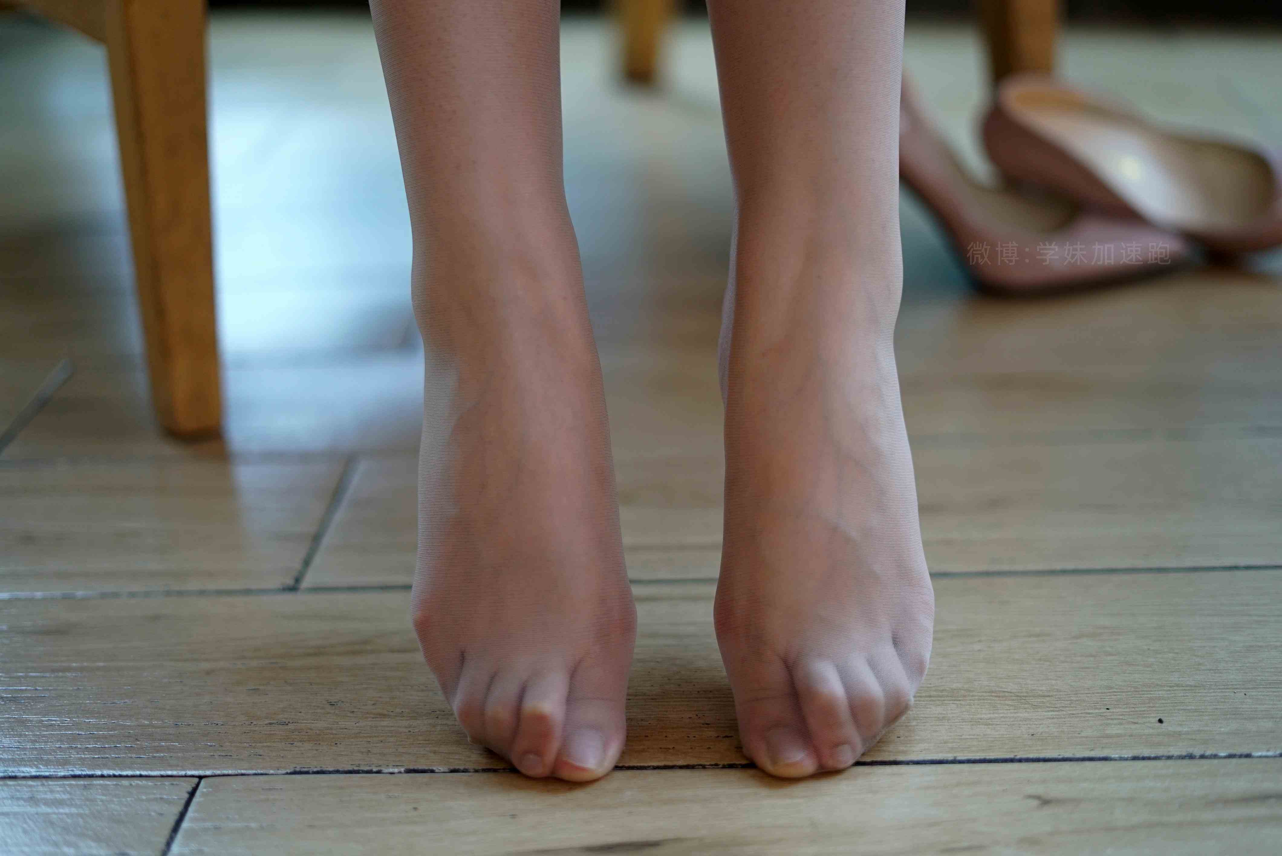 China Beauty Legs and feet 1514