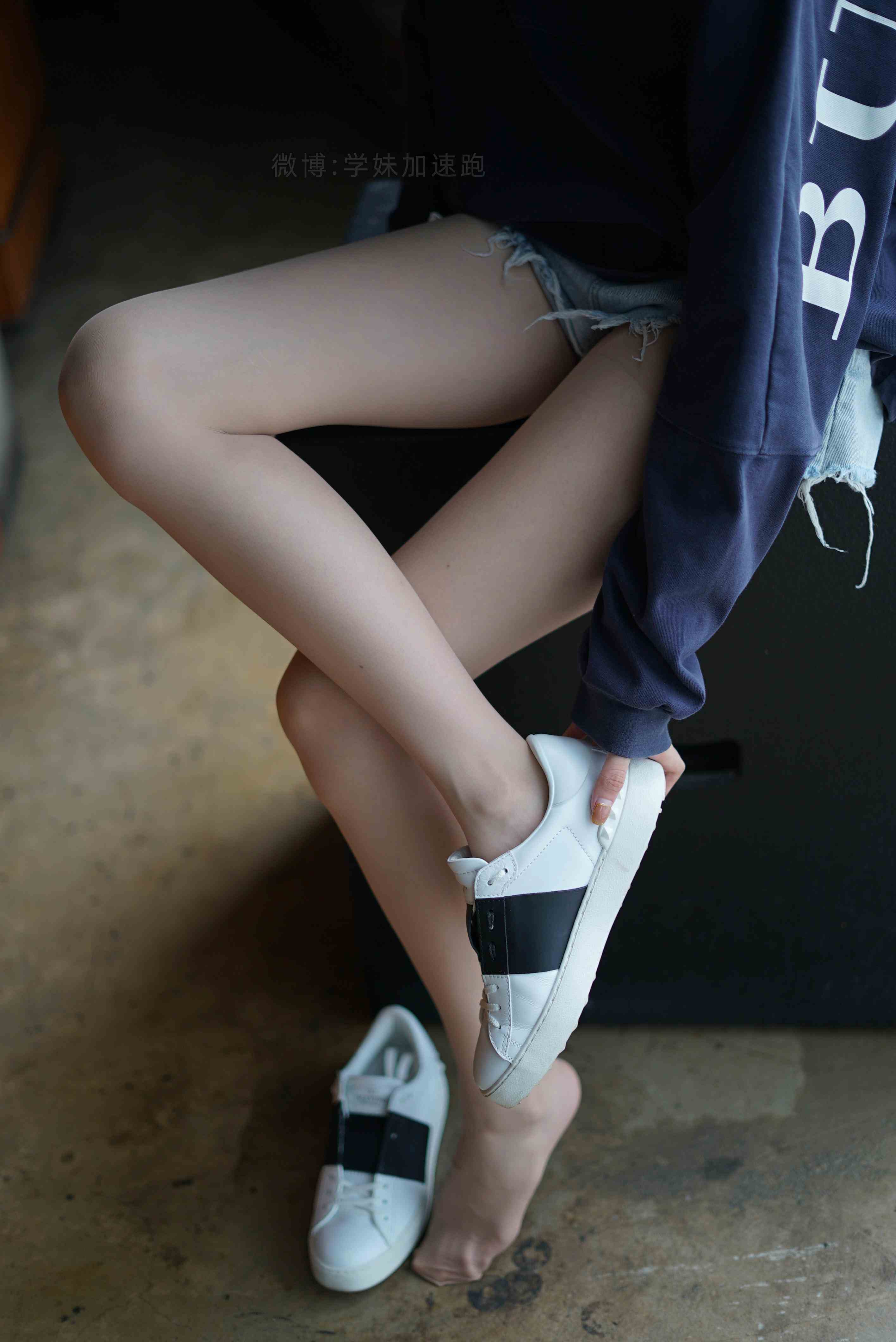 China Beauty Legs and feet 1517