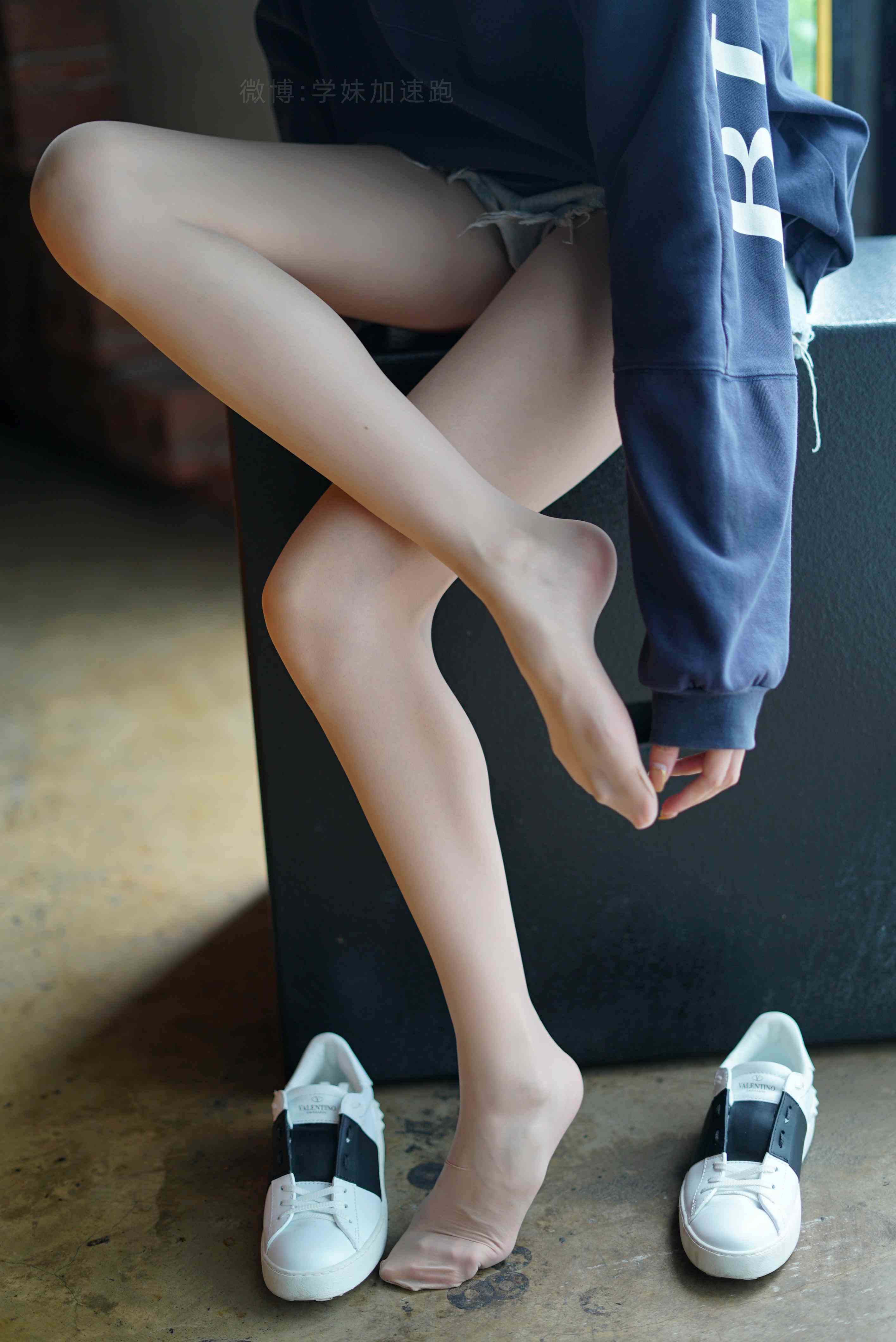 China Beauty Legs and feet 1517