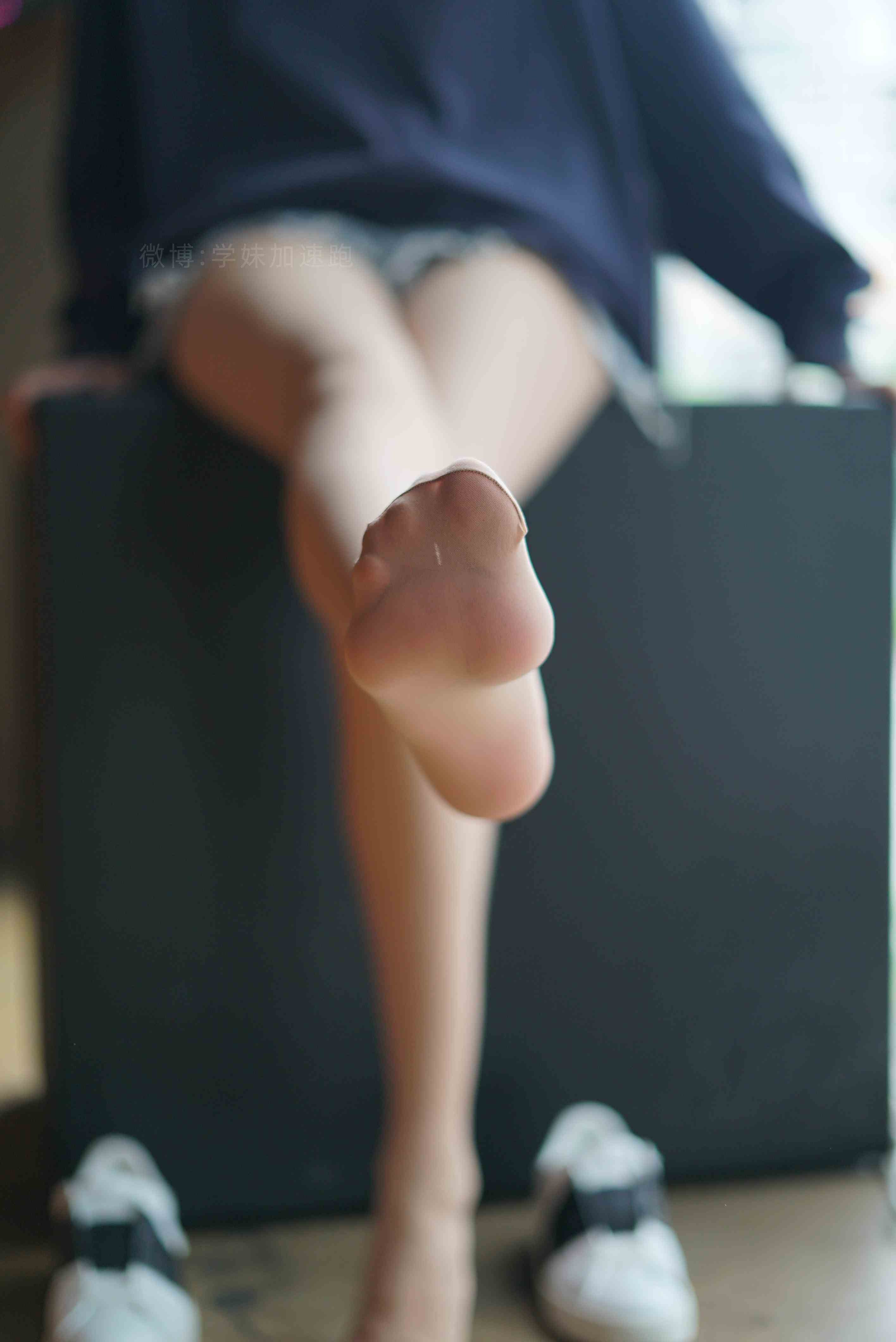 China Beauty Legs and feet 1517