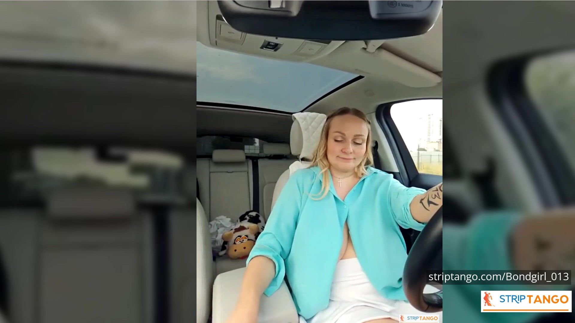 BondGirl Driving Tease – Big Tits, Pussy with Vibrating Toy