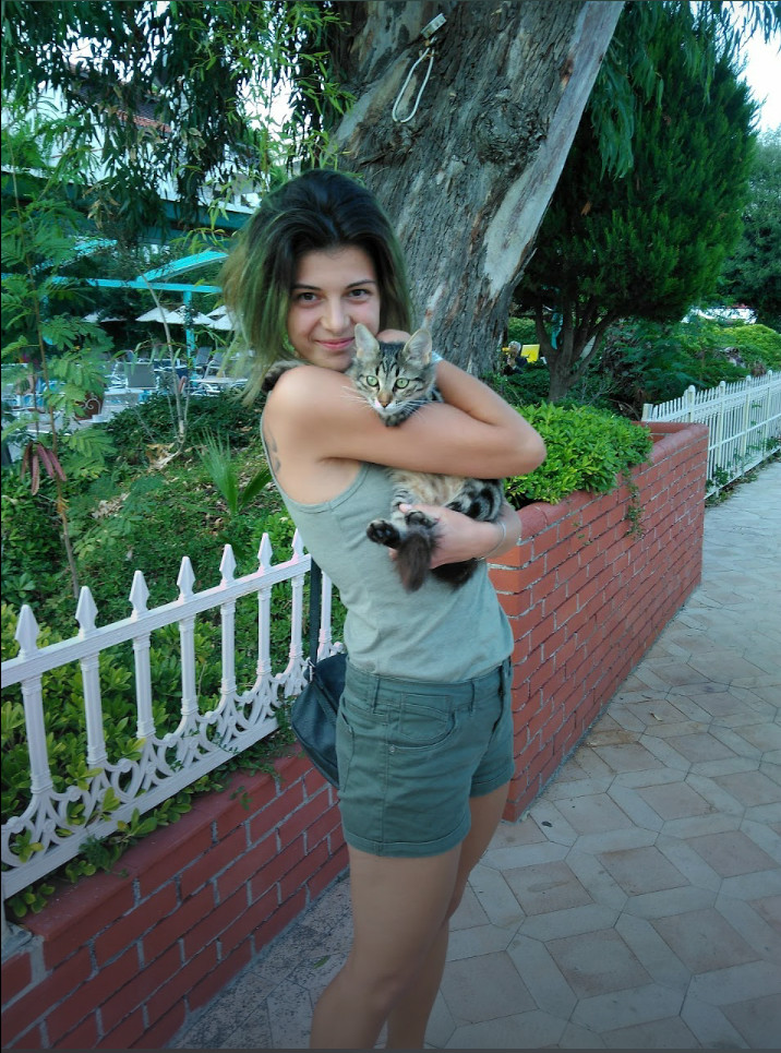 Valentina Chochanova nude bathroom selfies