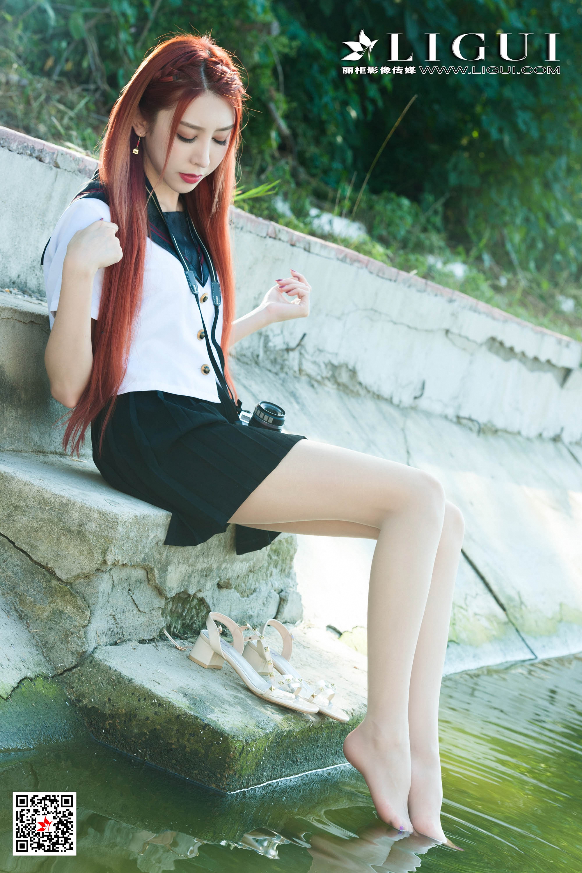 pretty lady dirty feet 160