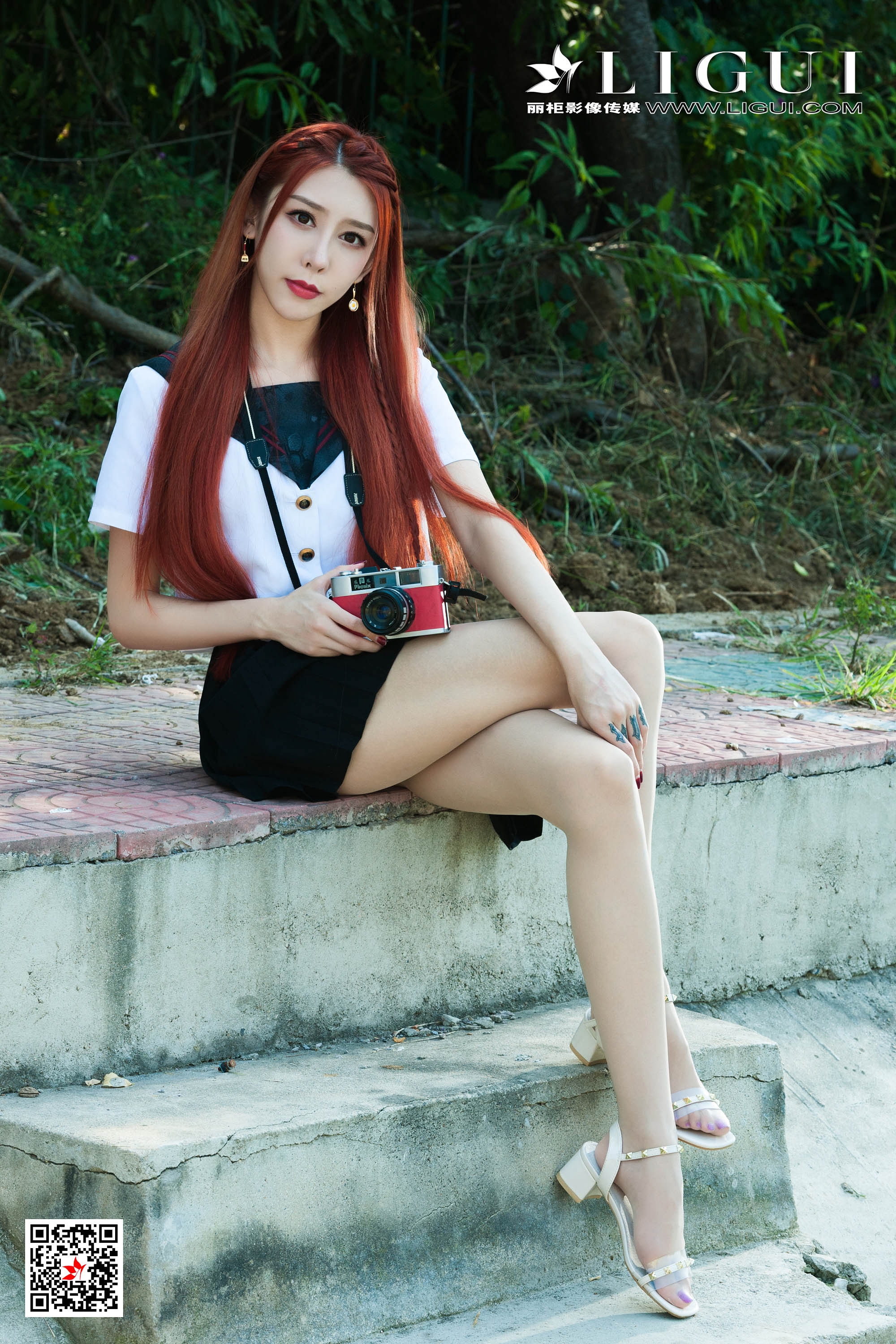 pretty lady dirty feet 160