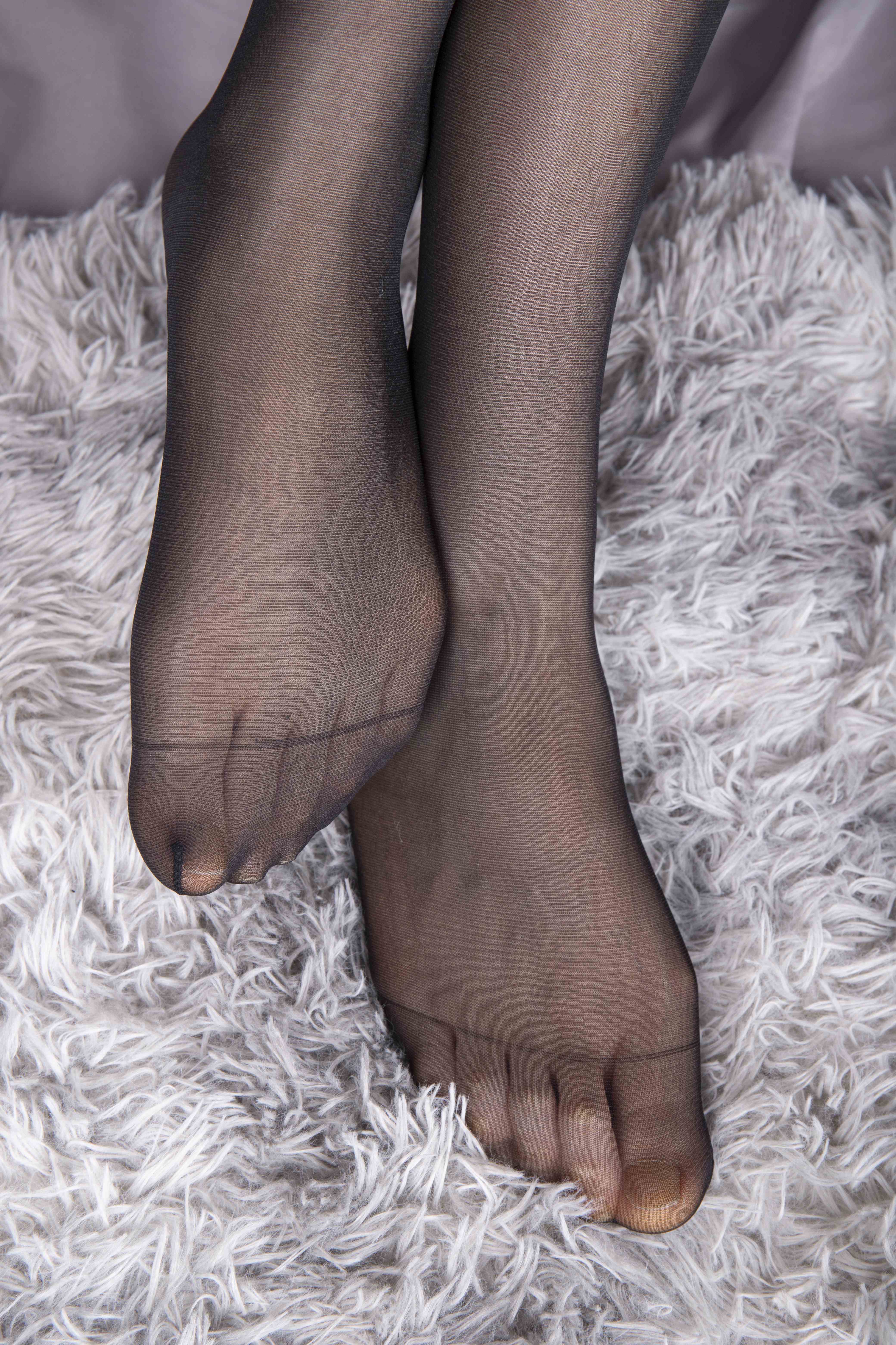 China Beauty Legs and feet 1541