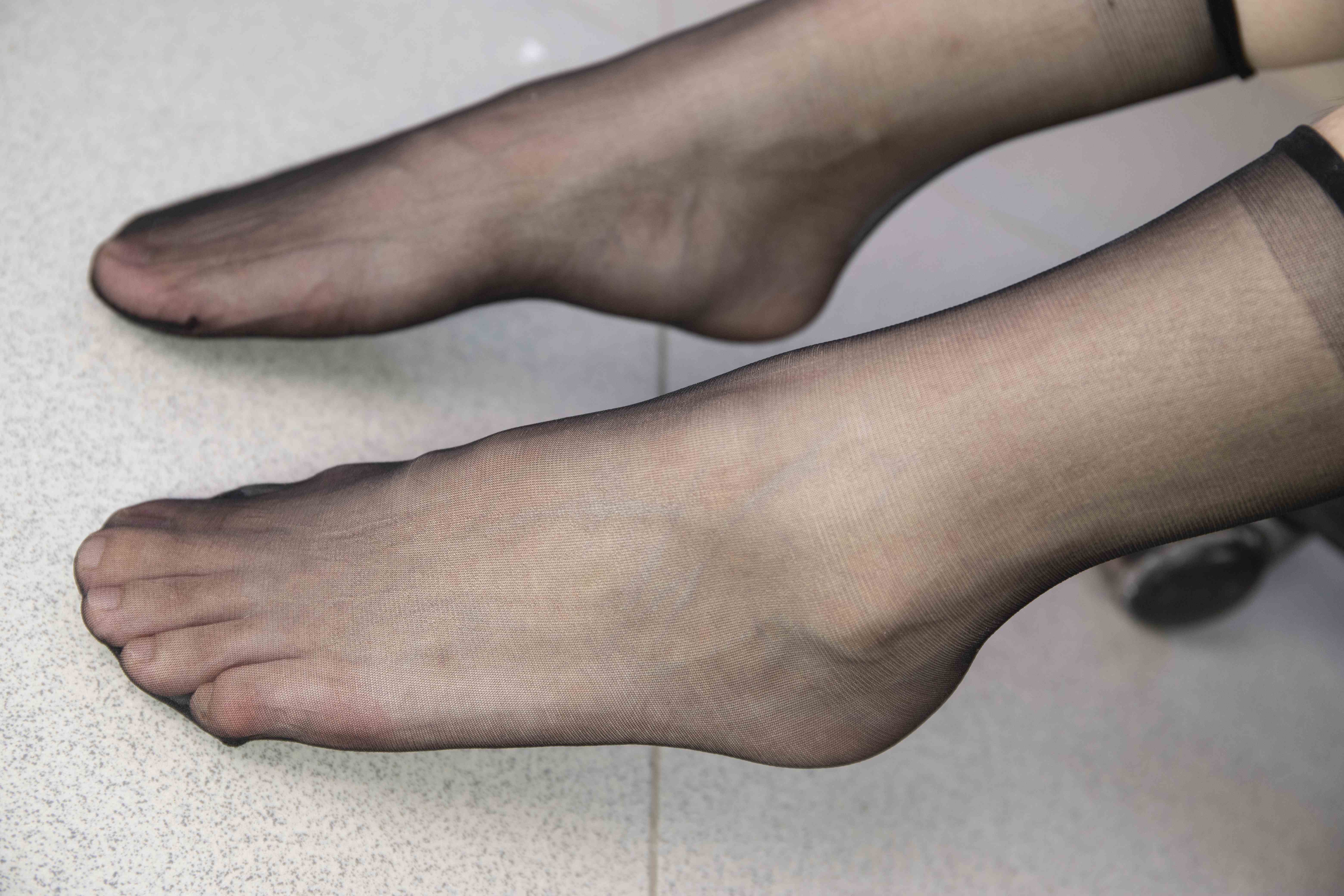 China Beauty Legs and feet 1542