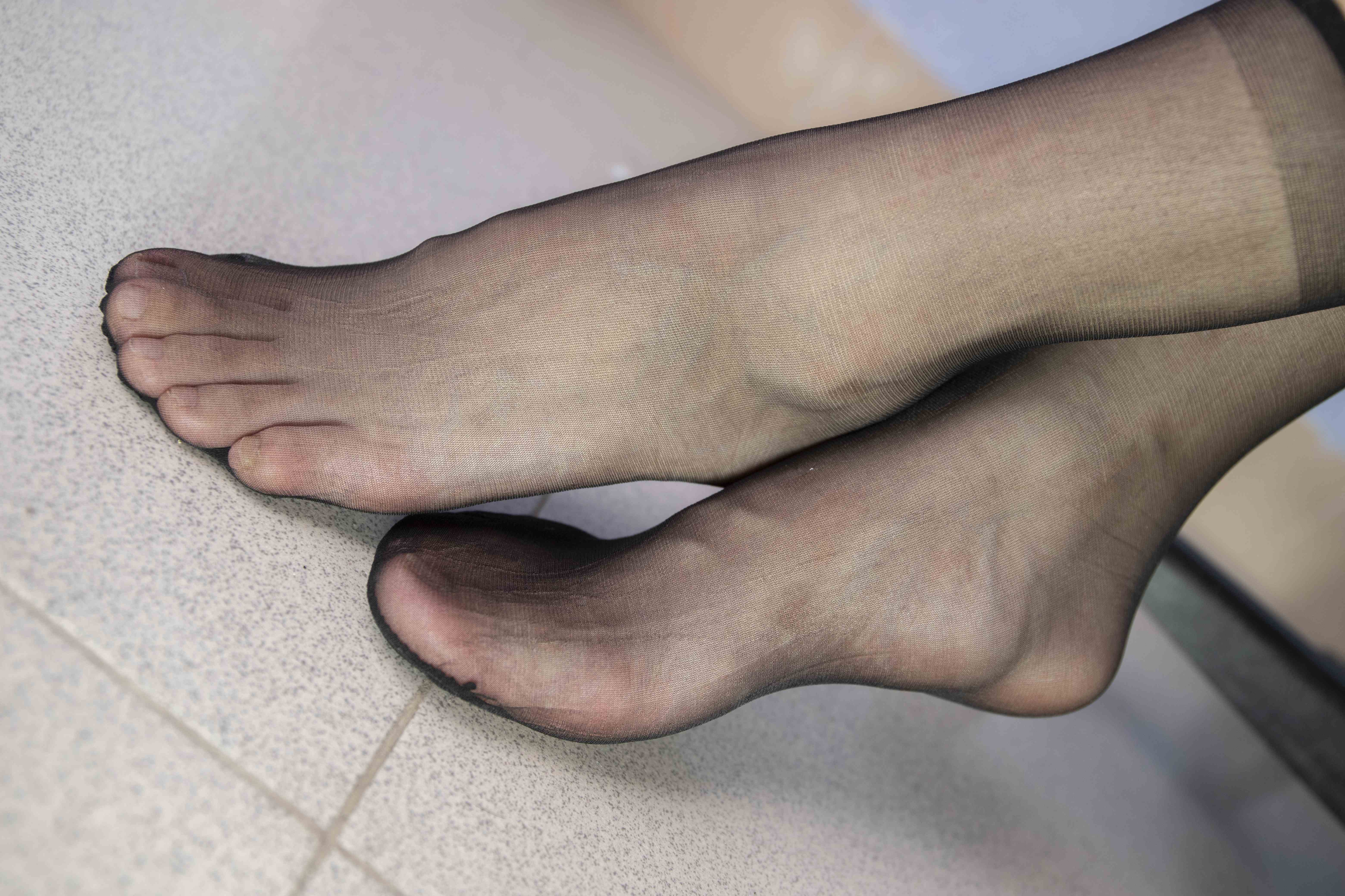 China Beauty Legs and feet 1542