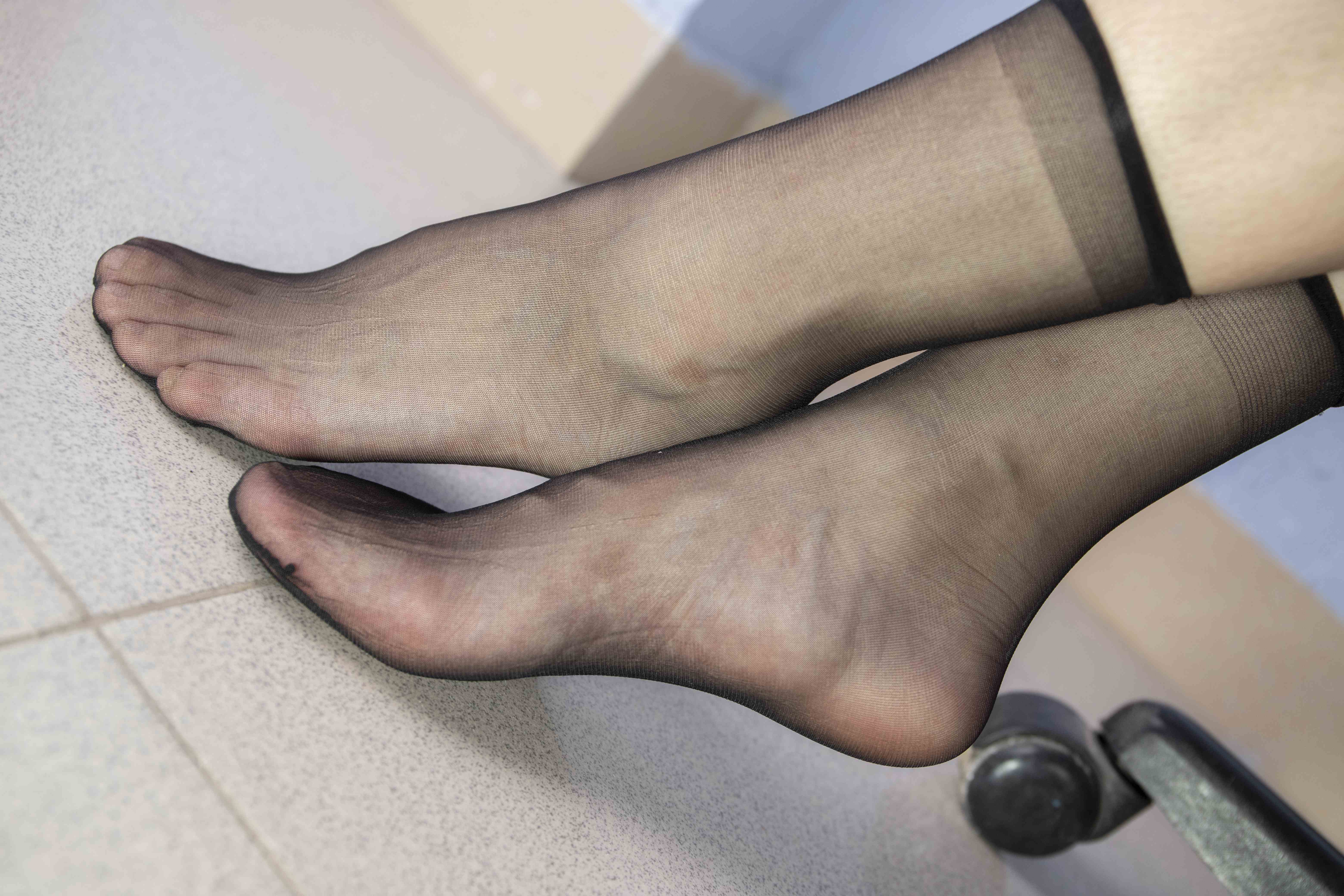 China Beauty Legs and feet 1542