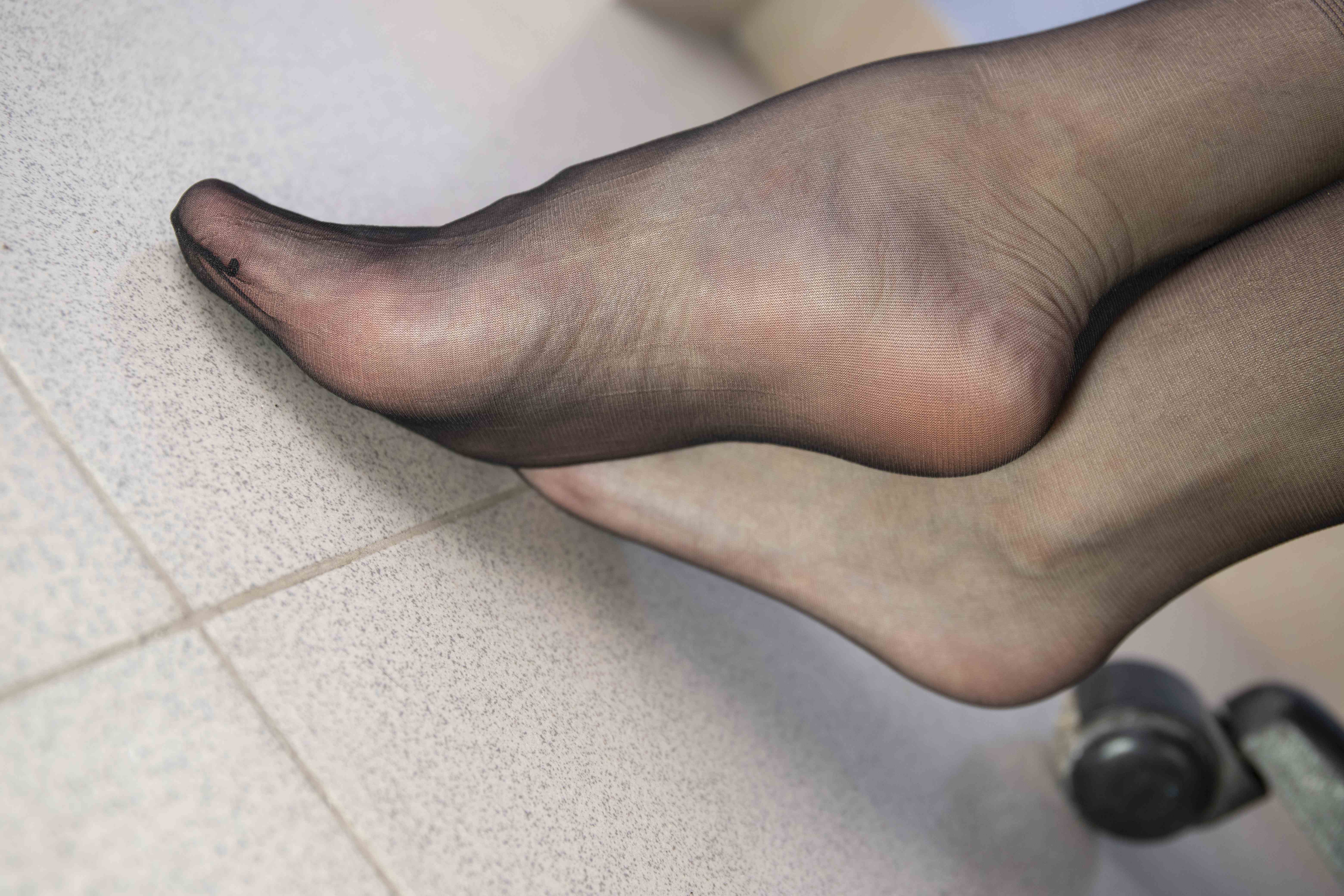 China Beauty Legs and feet 1542