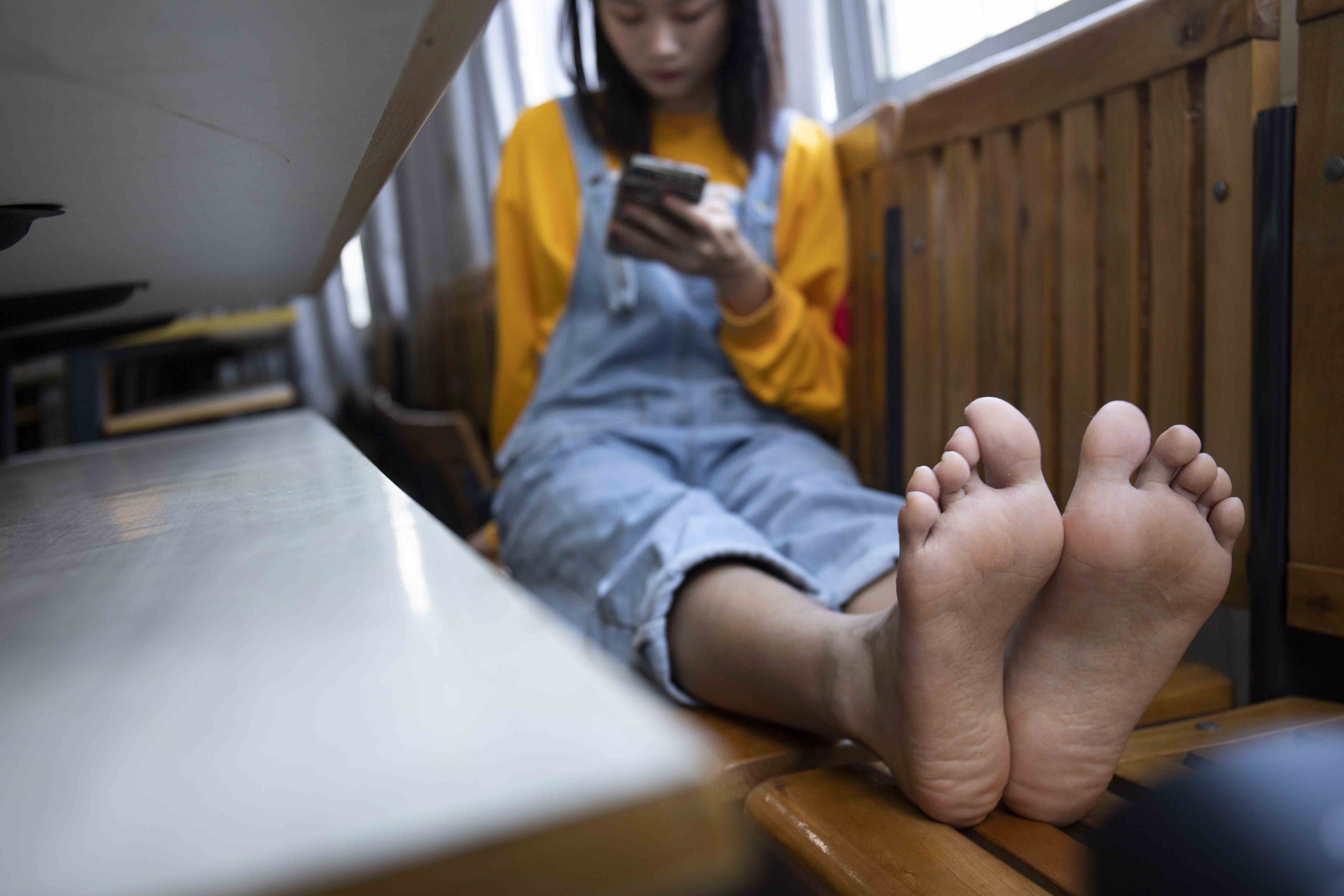 China Beauty Legs and feet 1549