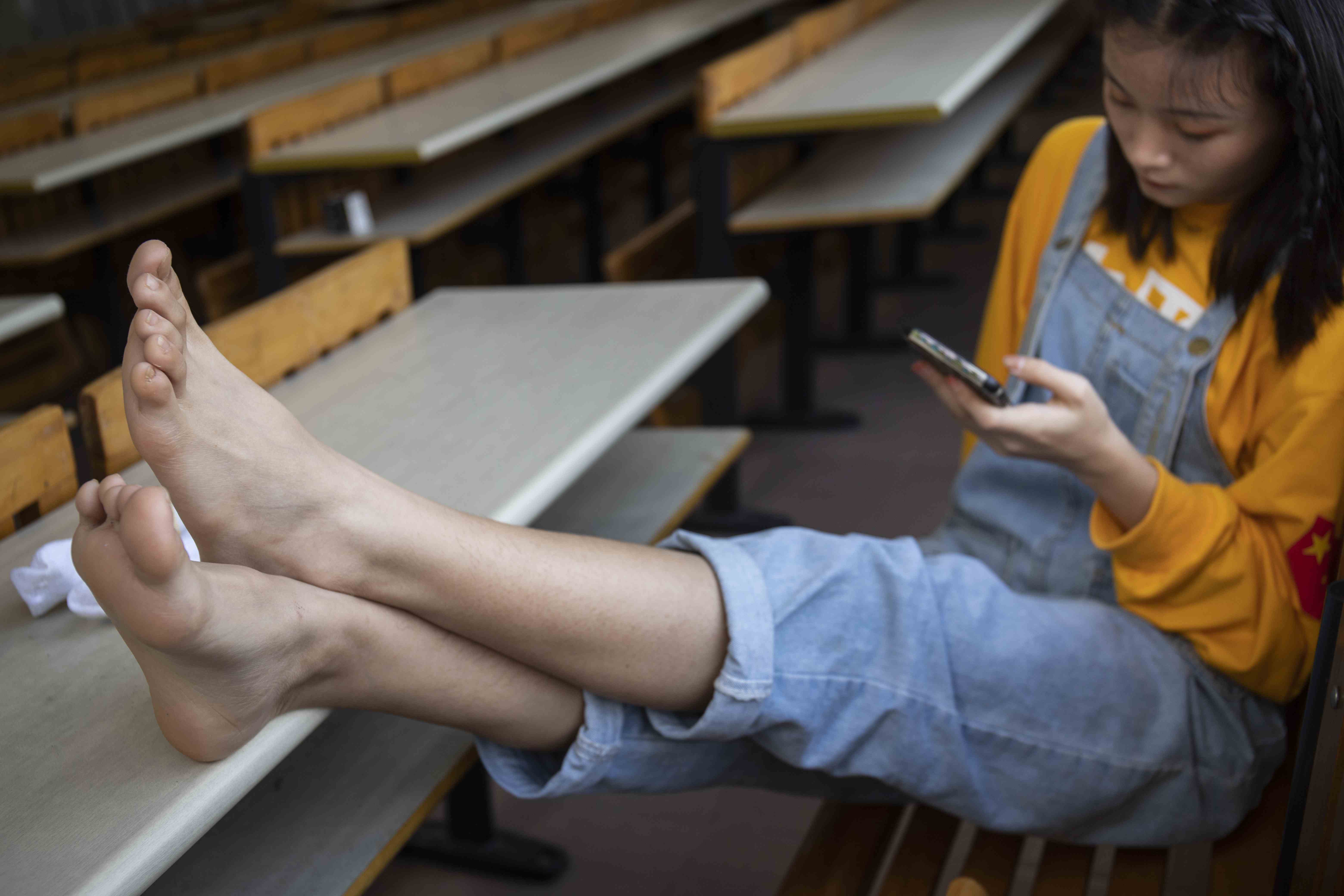 China Beauty Legs and feet 1549