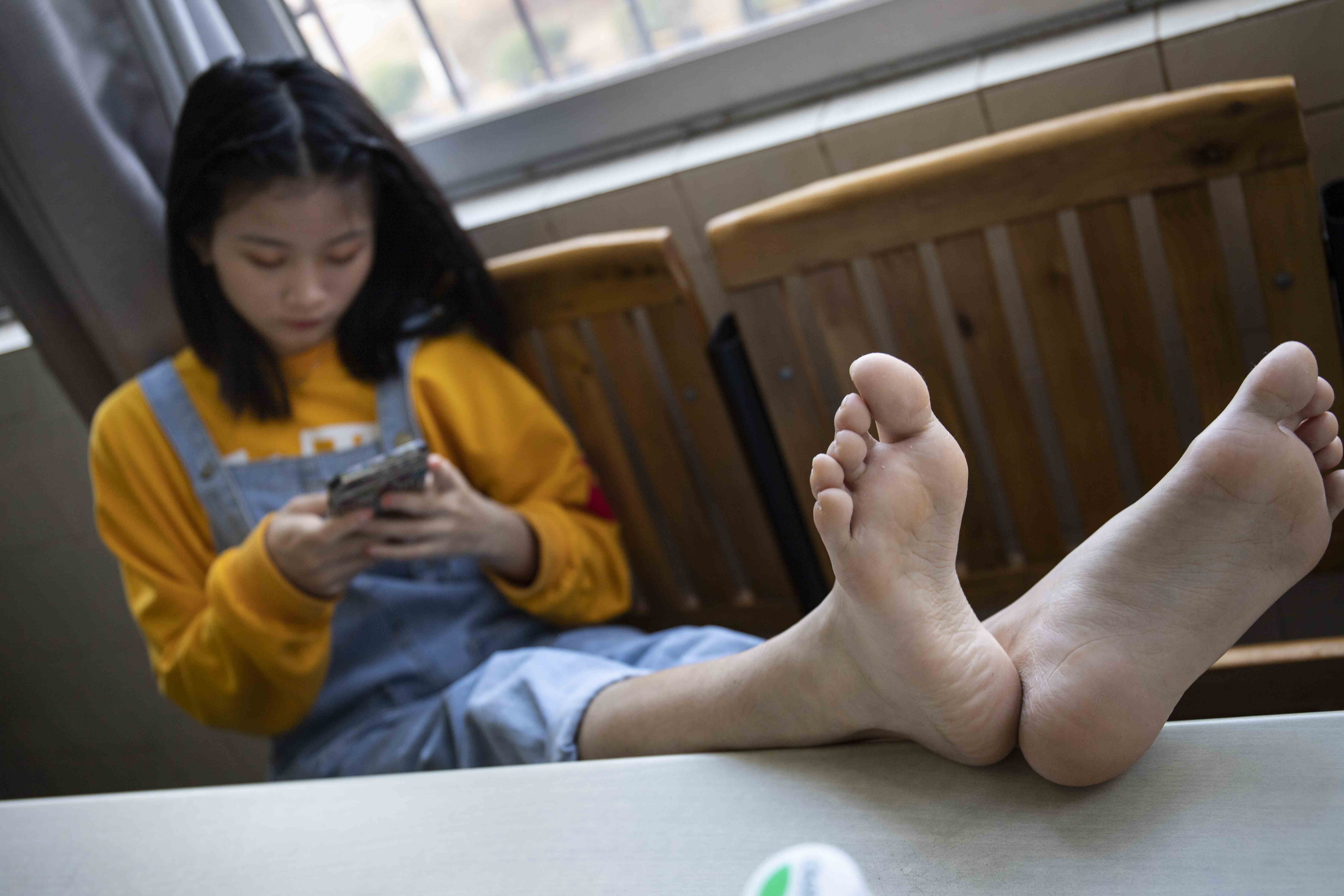 China Beauty Legs and feet 1549