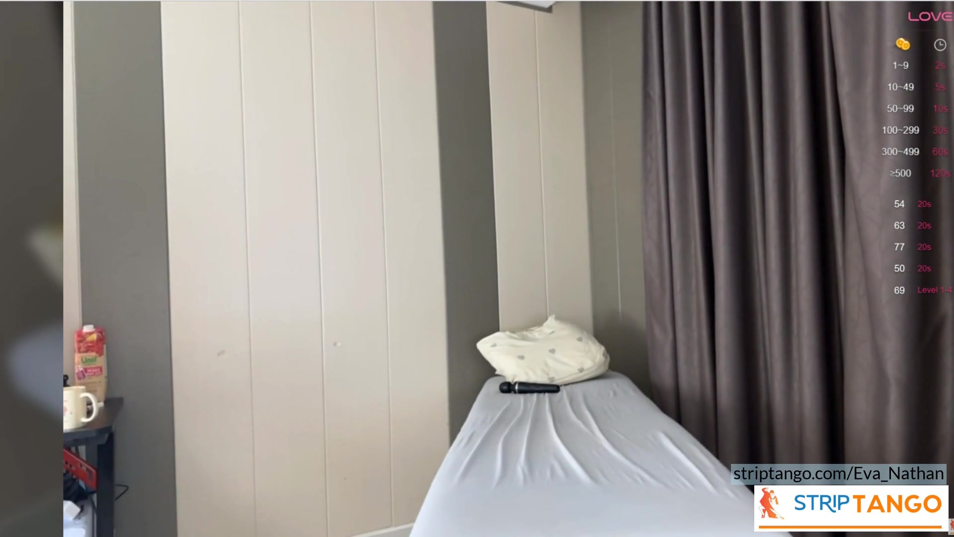 StripTango Couple – Erotic Massage, Pussy Spread with Lush &