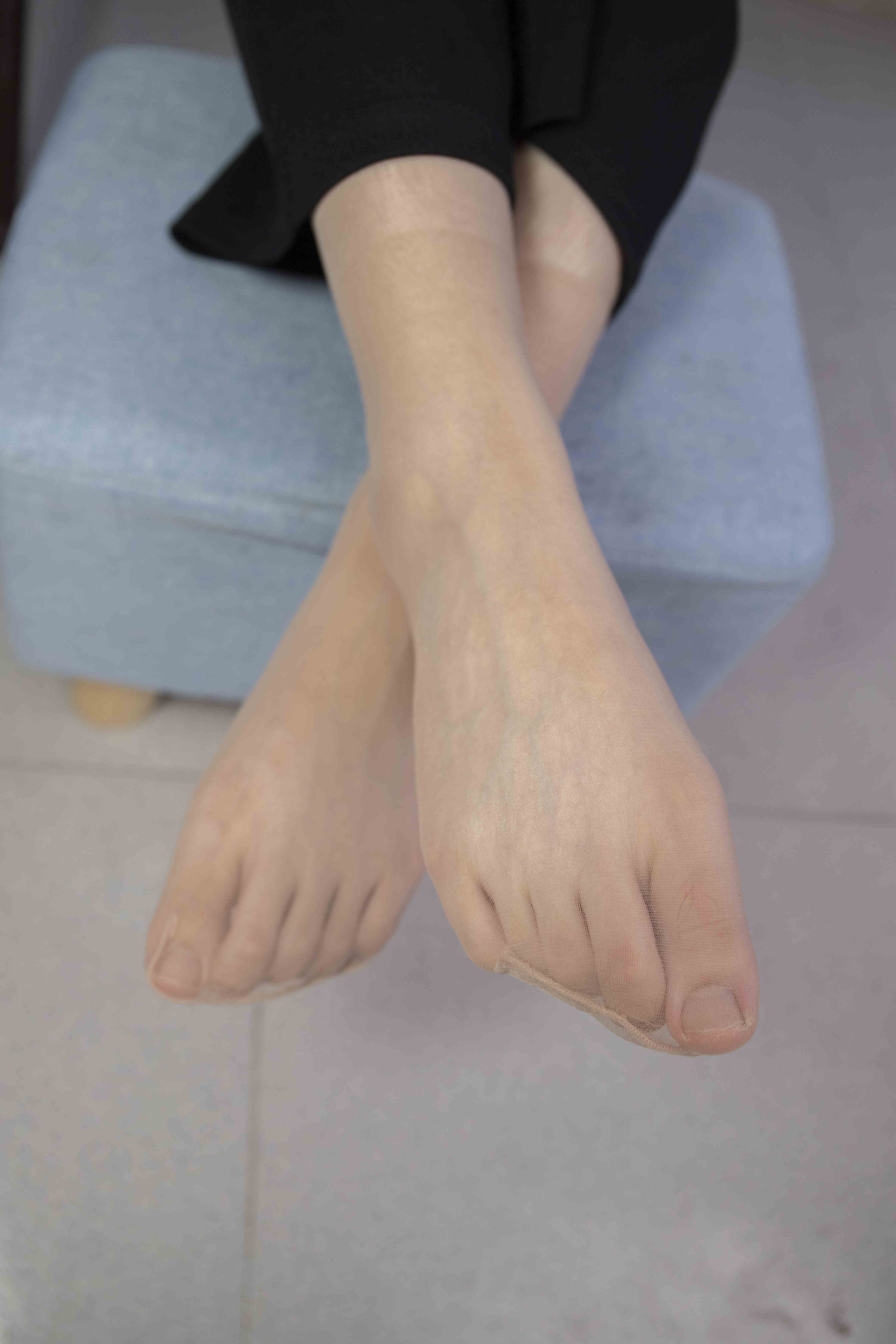 China Beauty Legs and feet 1553