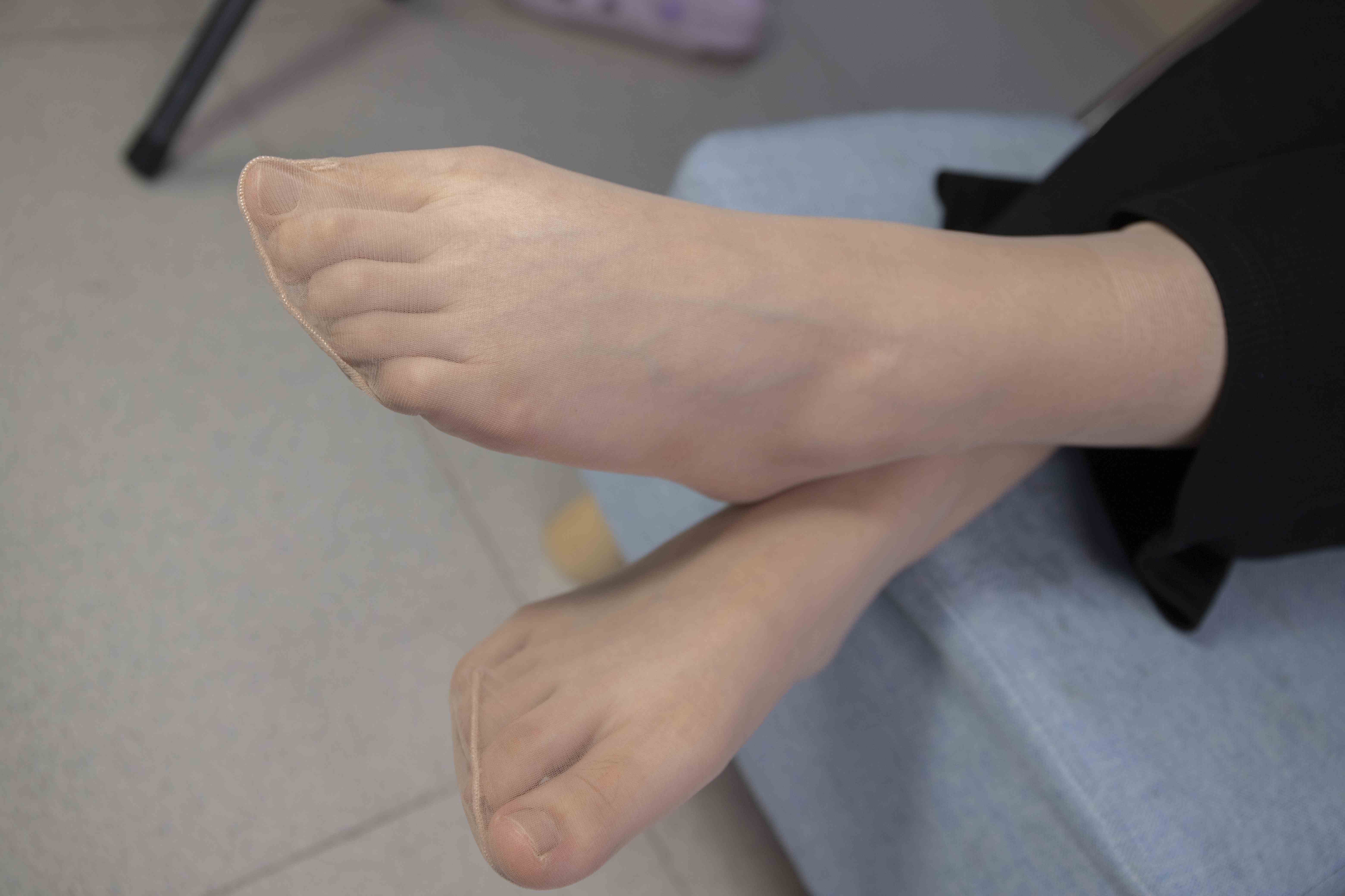 China Beauty Legs and feet 1553