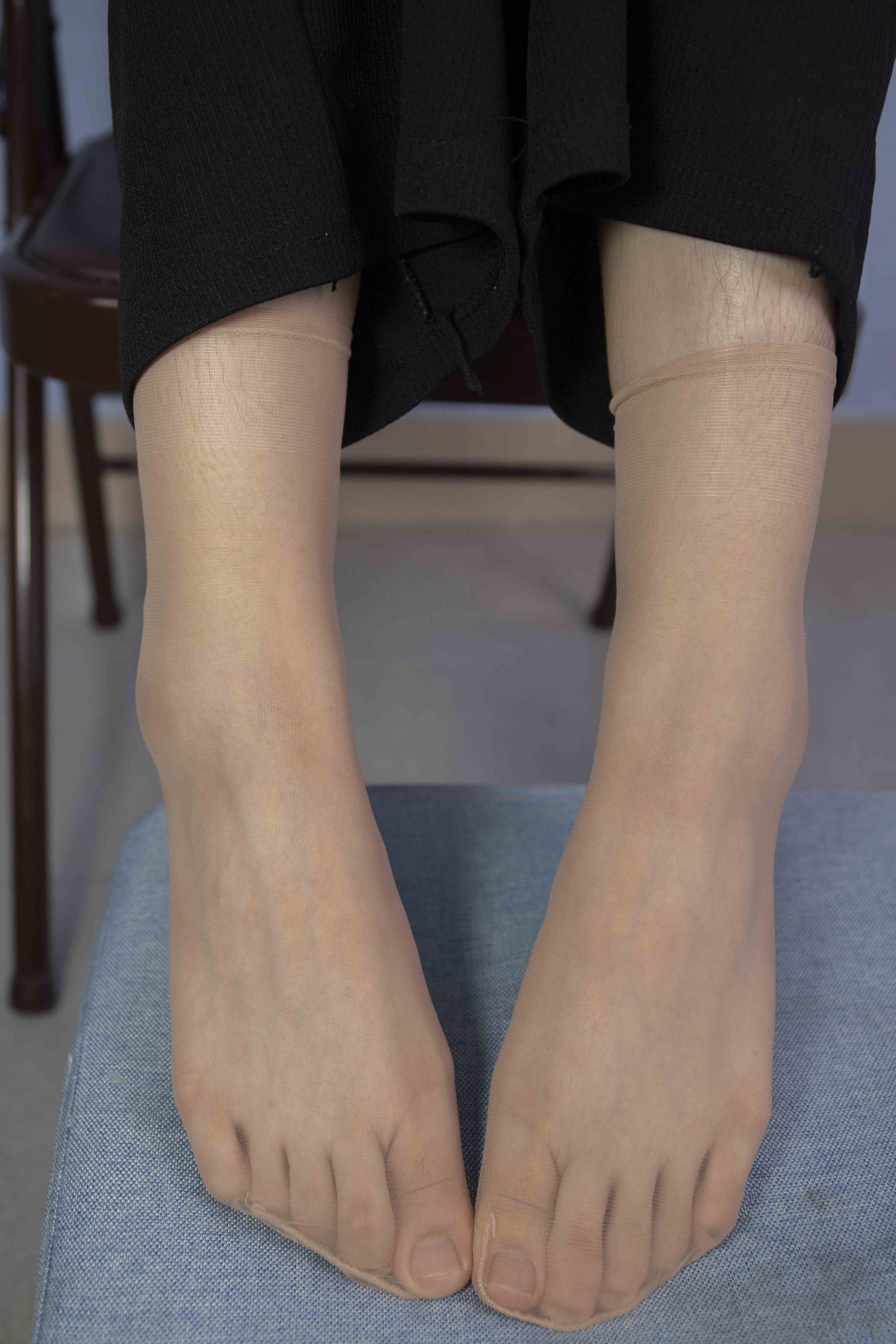 China Beauty Legs and feet 1553