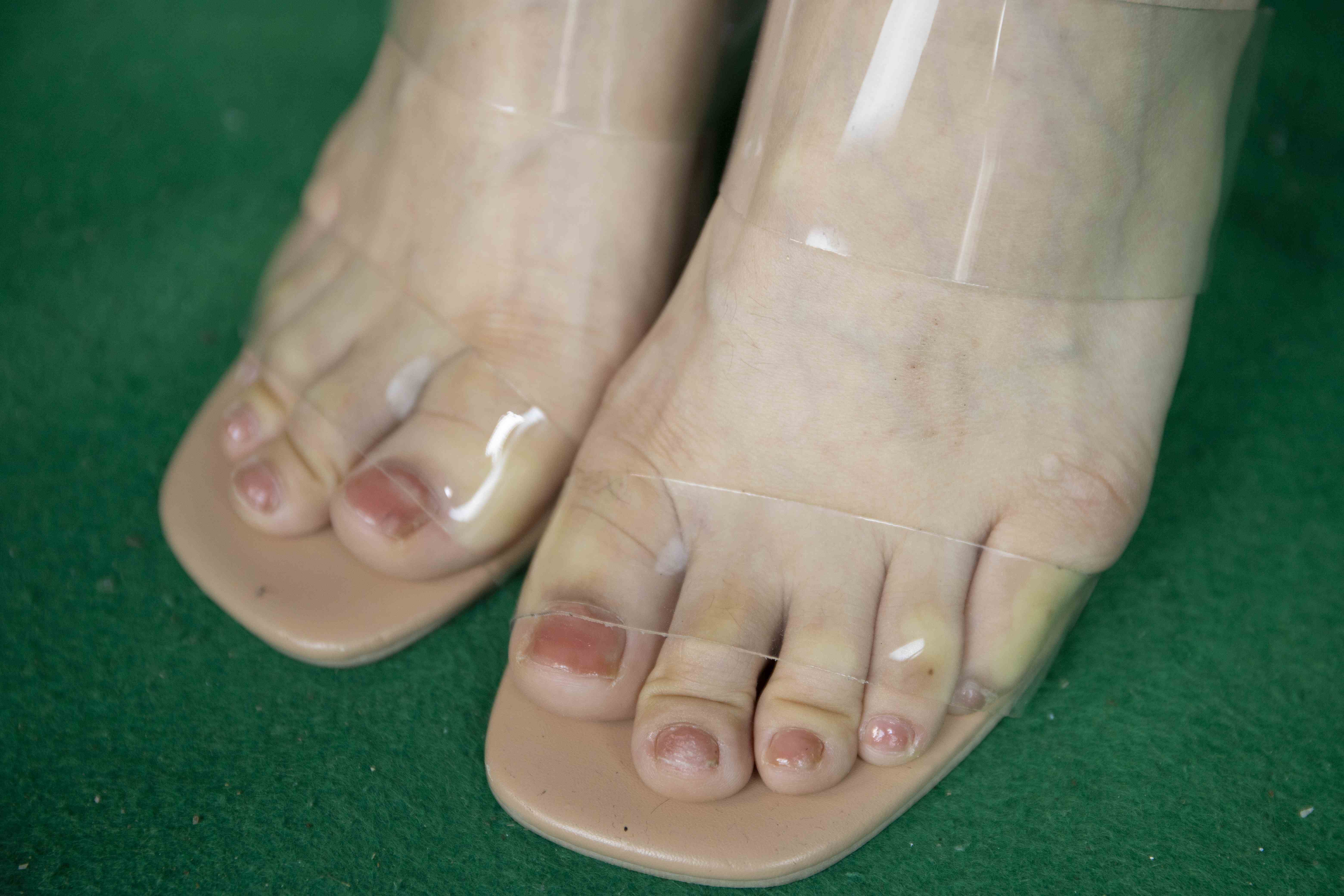 China Beauty Legs and feet 1555