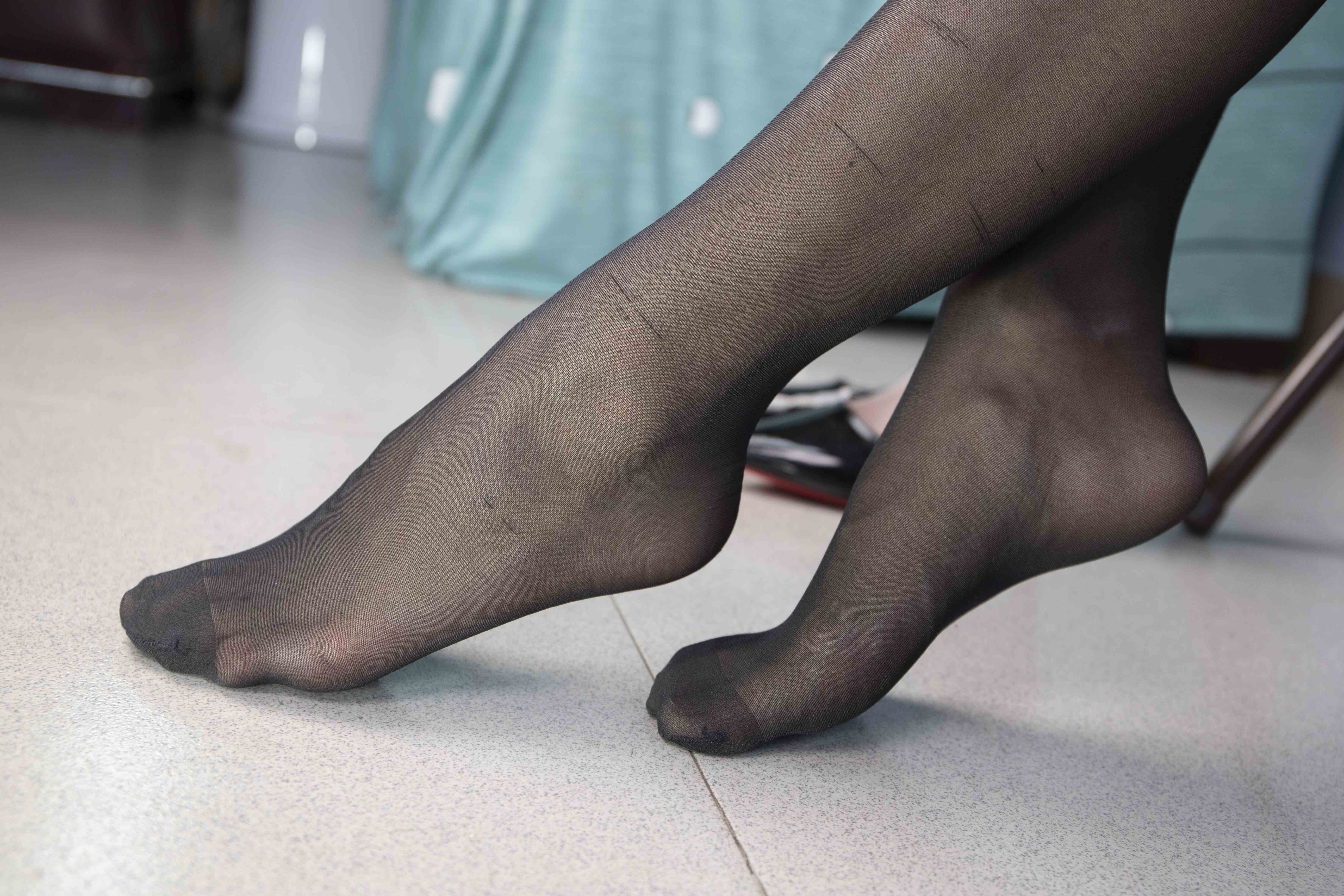 China Beauty Legs and feet 1556