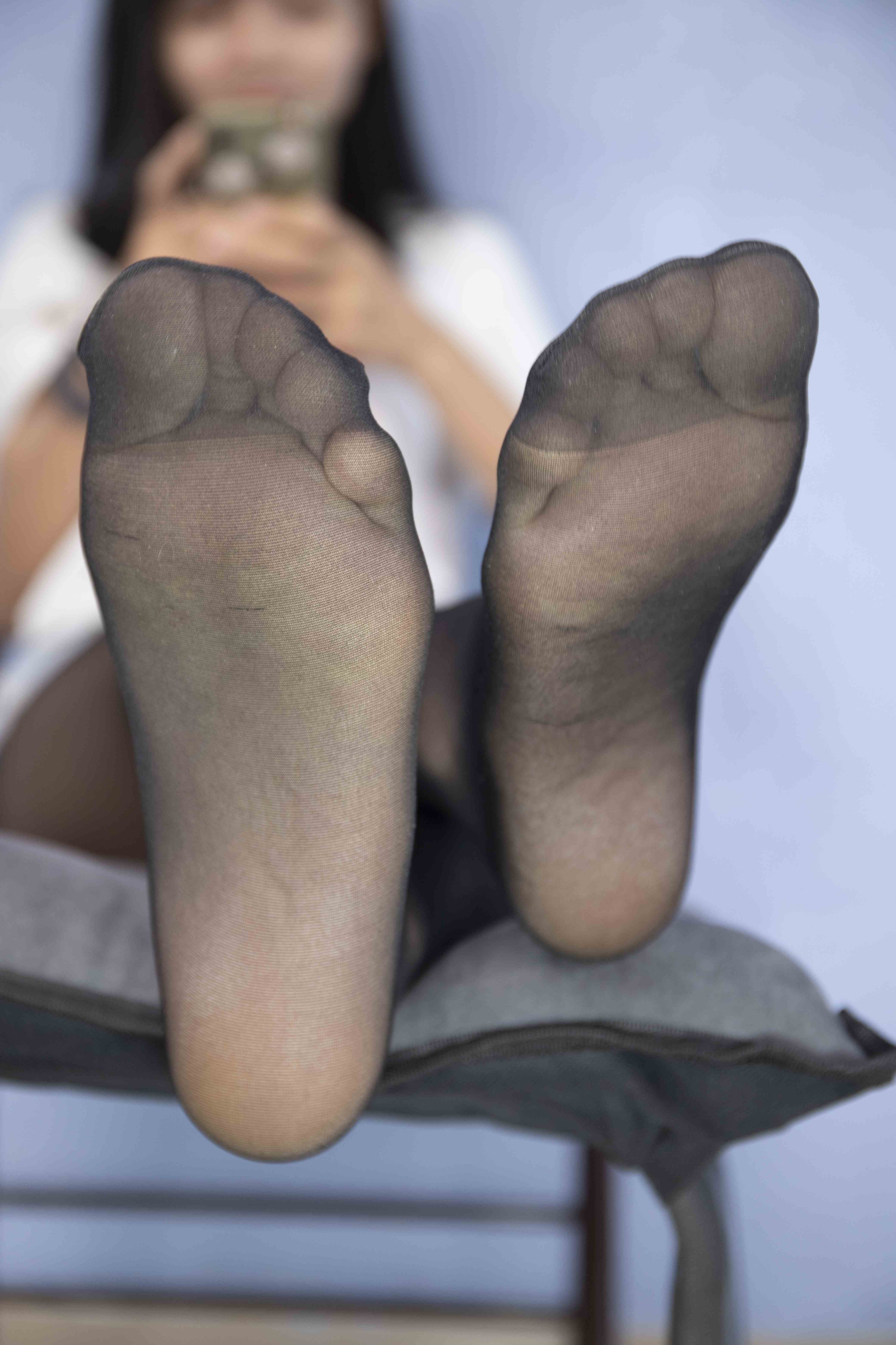 China Beauty Legs and feet 1556