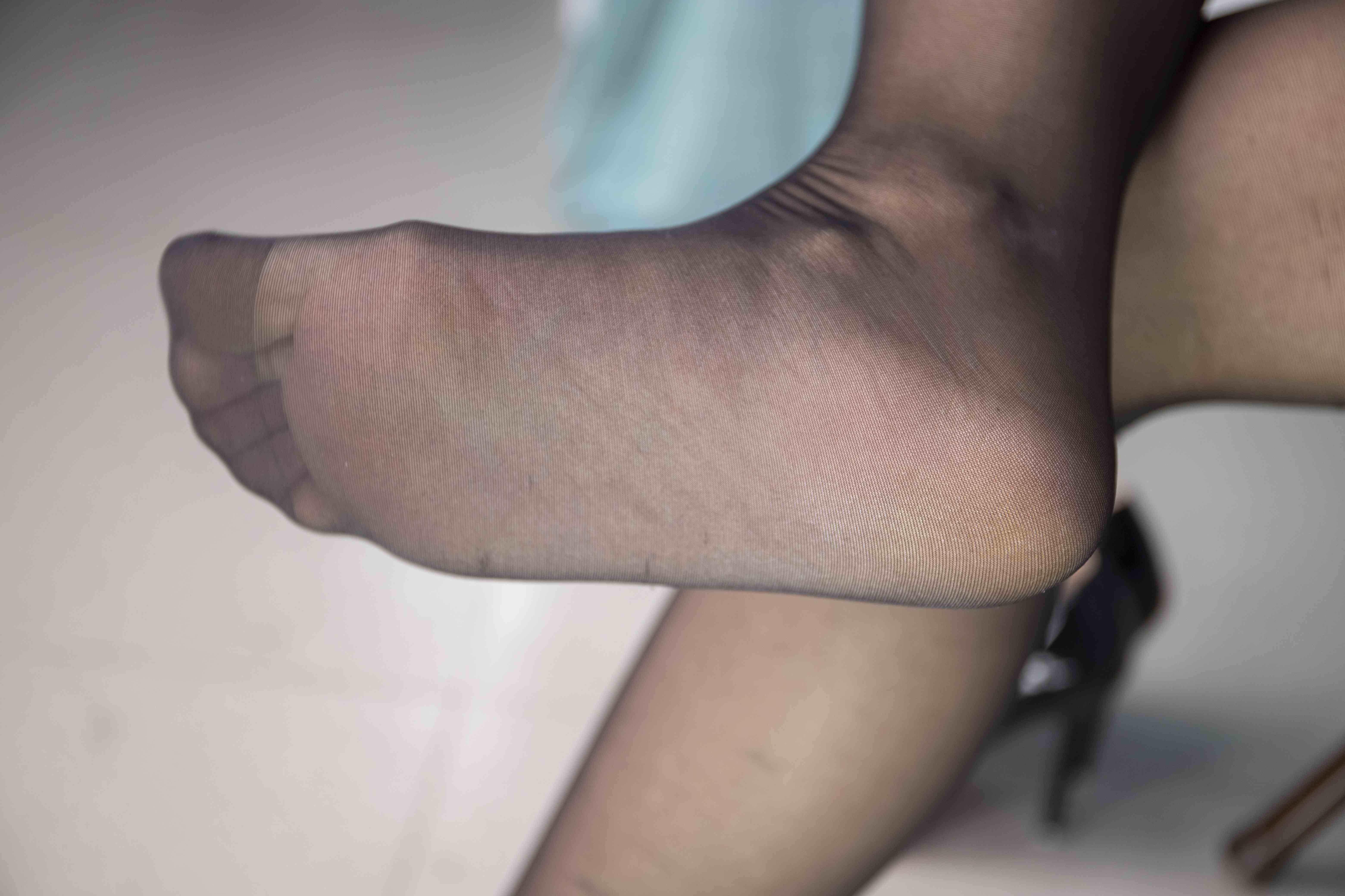 China Beauty Legs and feet 1556