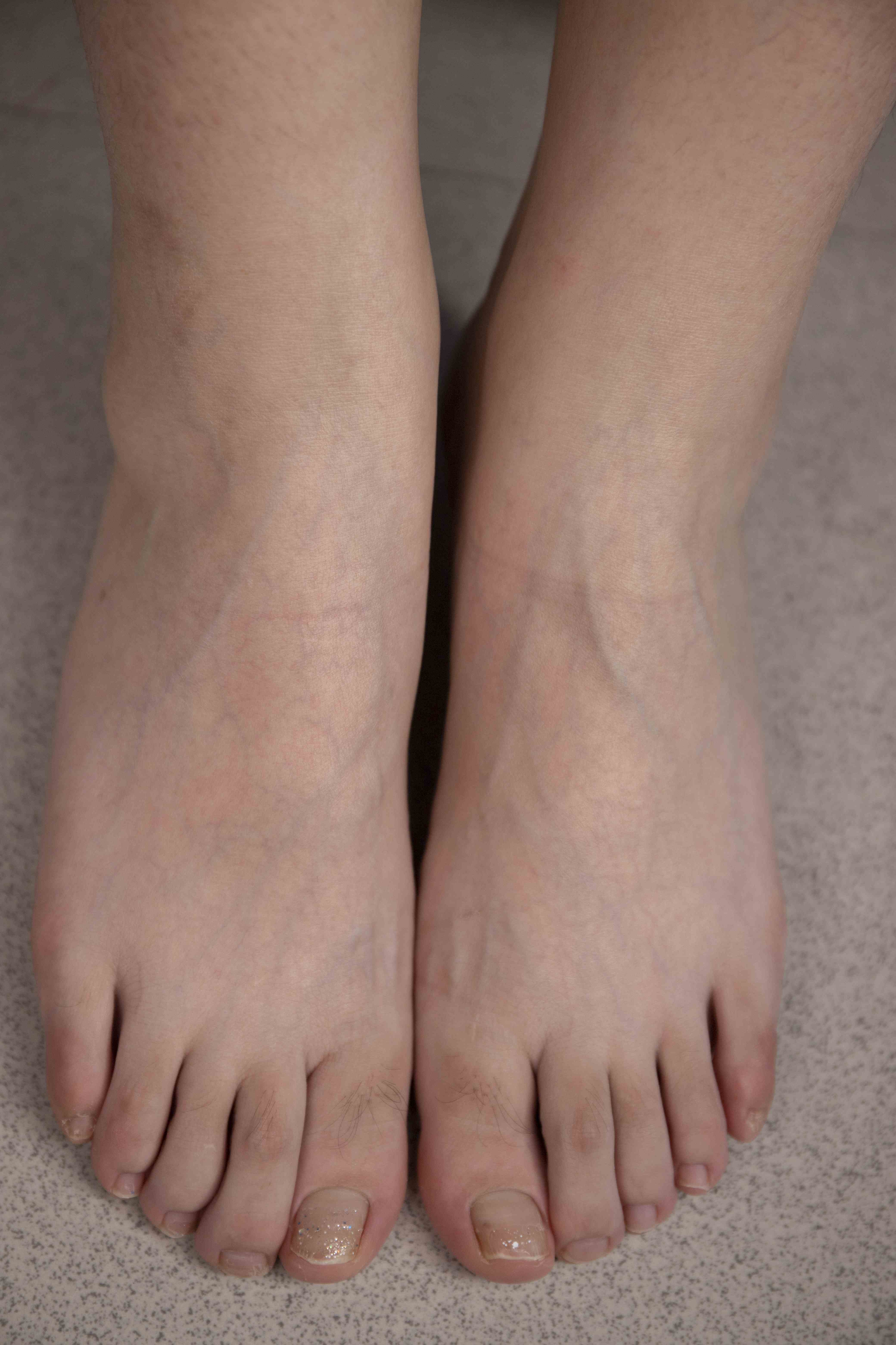 China Beauty Legs and feet 1559