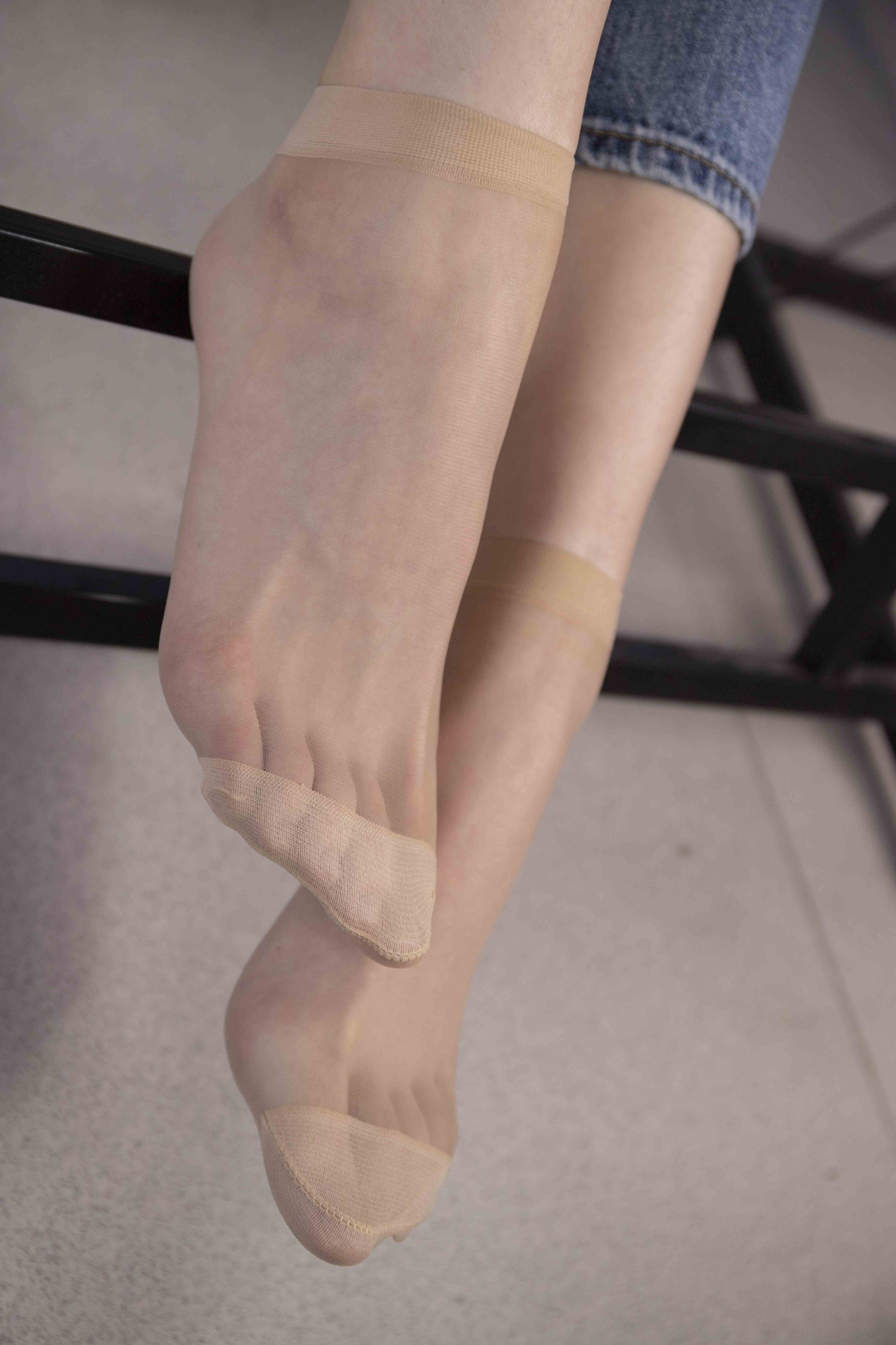 China Beauty Legs and feet 1560