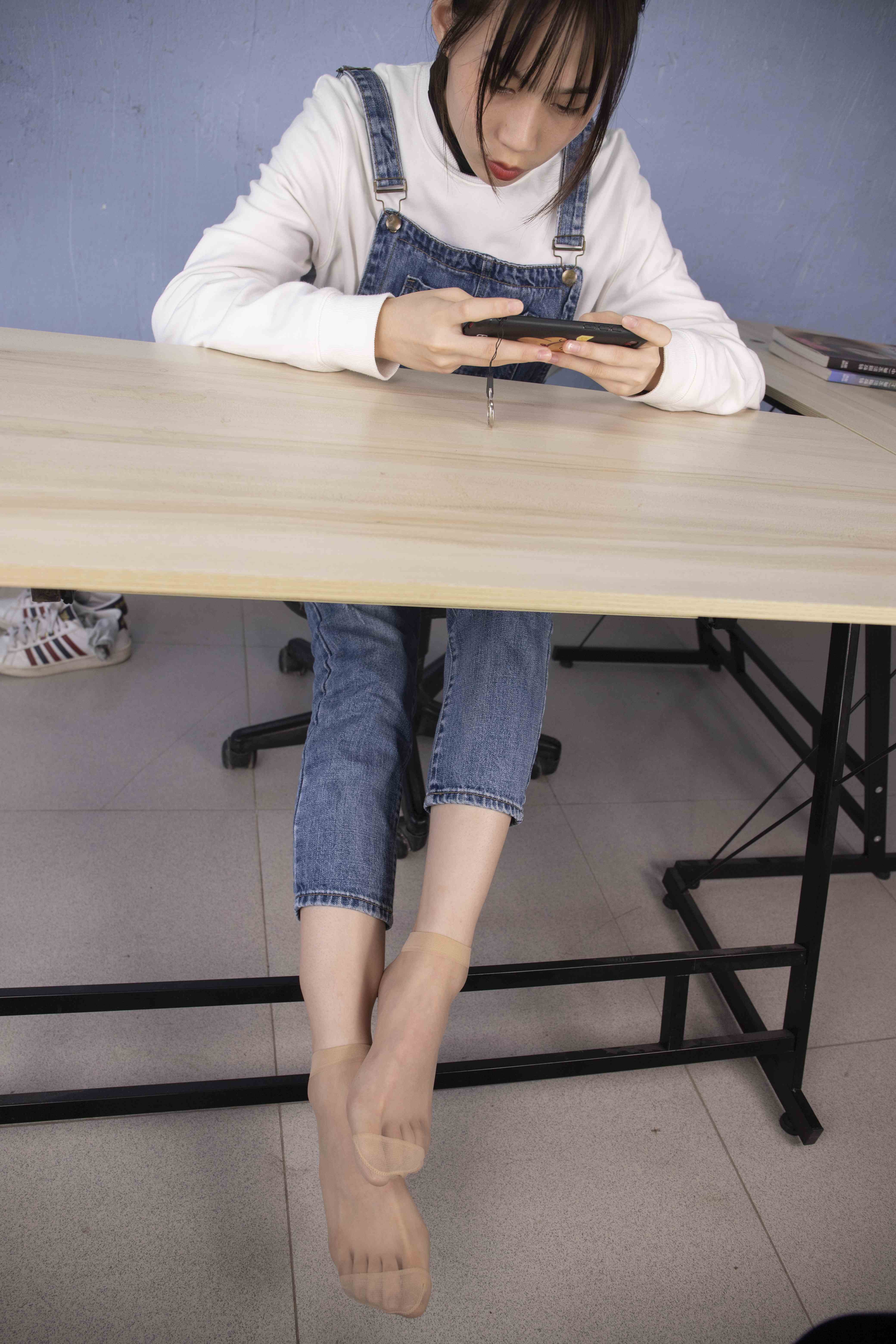 China Beauty Legs and feet 1560