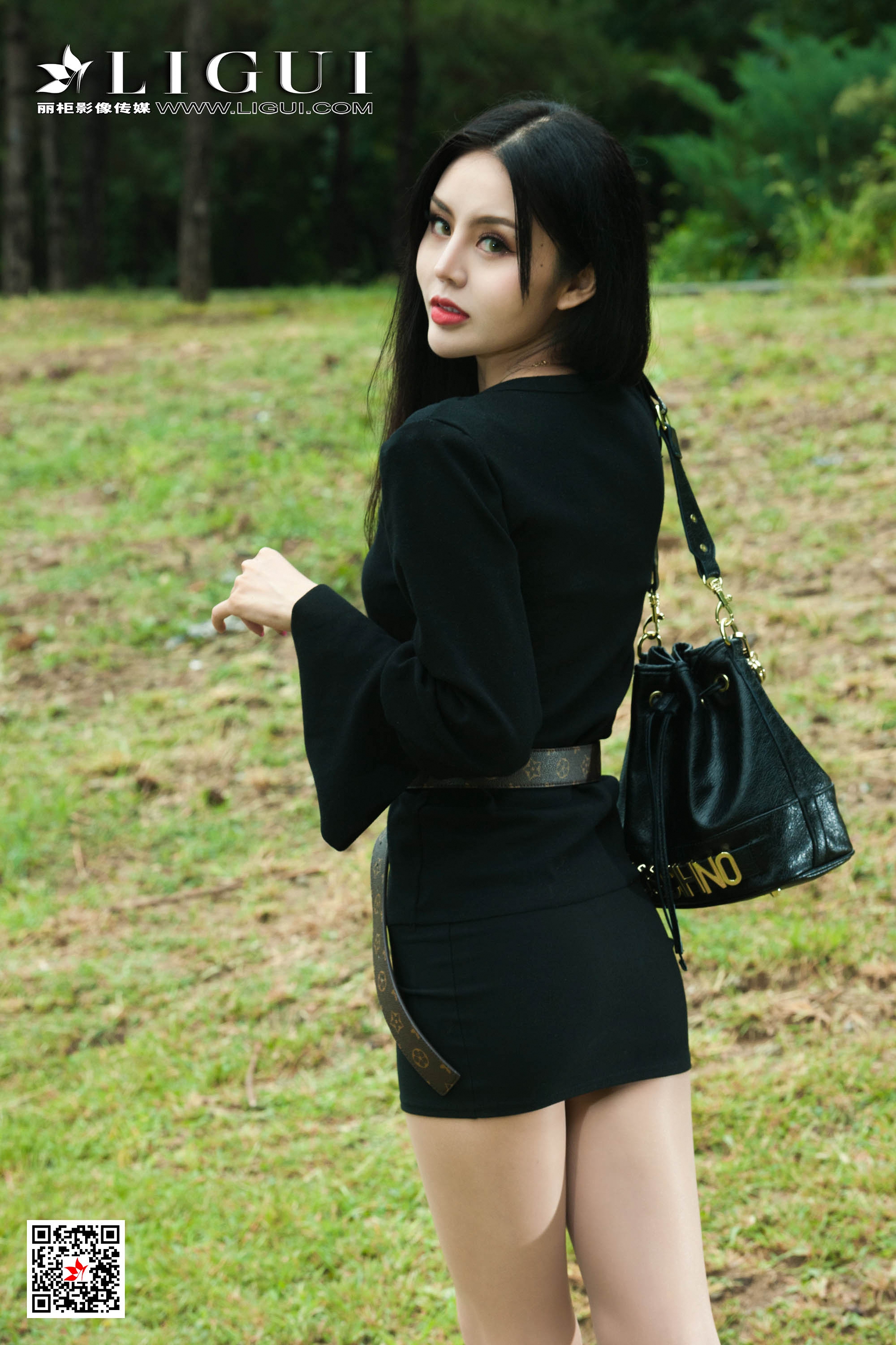 pretty lady dirty feet 162