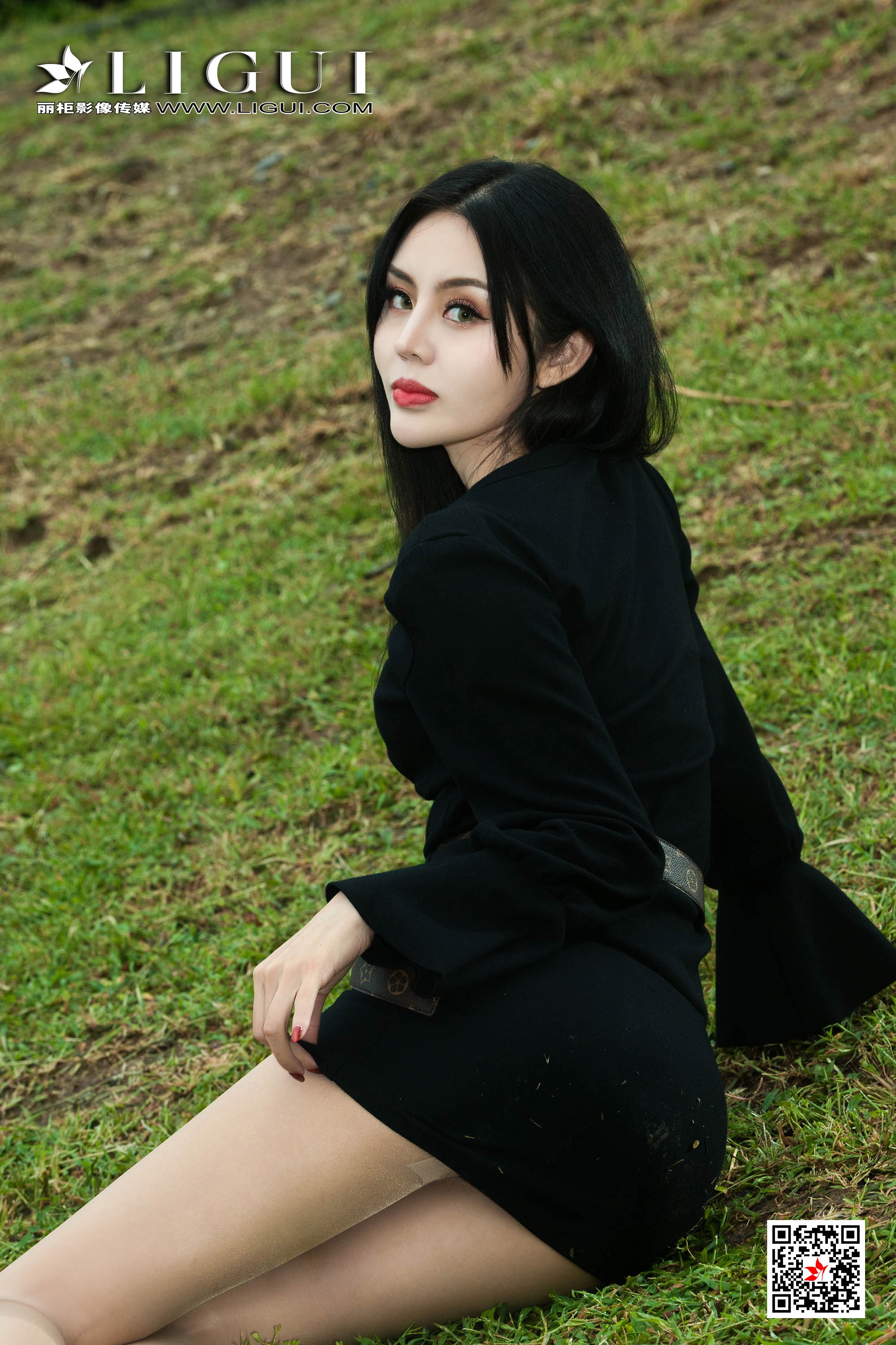 pretty lady dirty feet 162